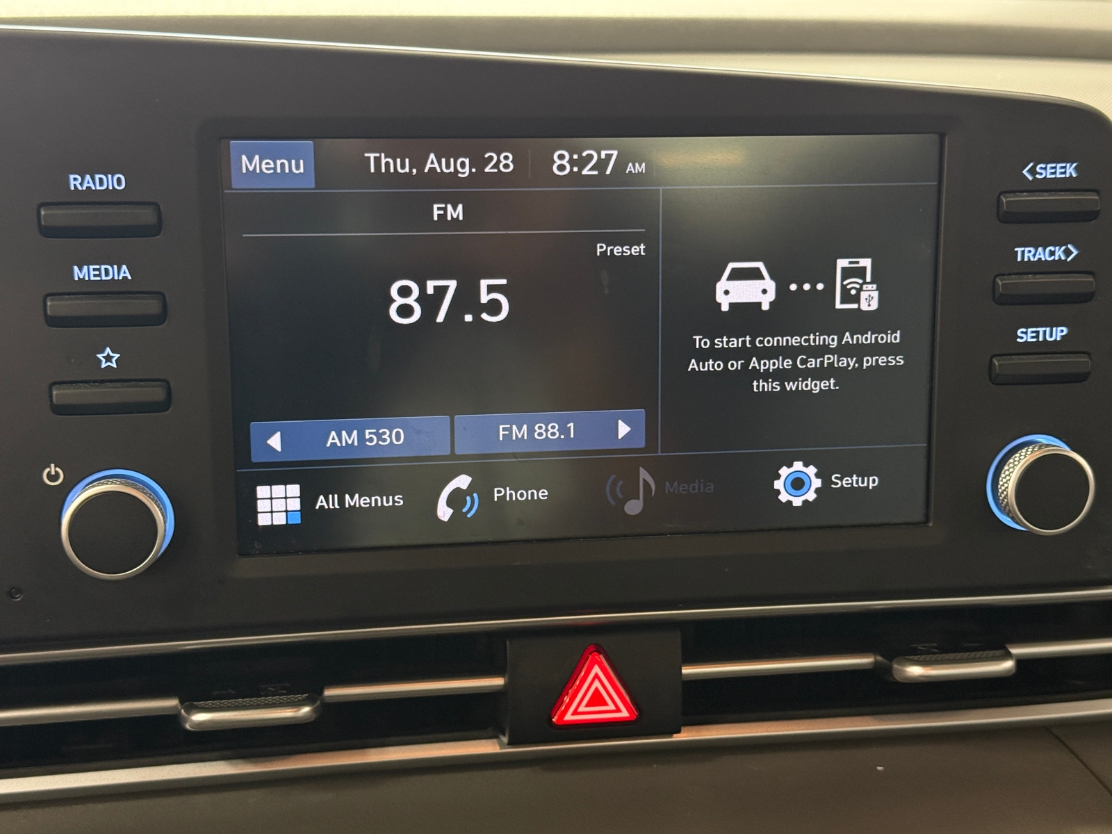 Thumbnail: 2021 Hyundai Elantra - 4