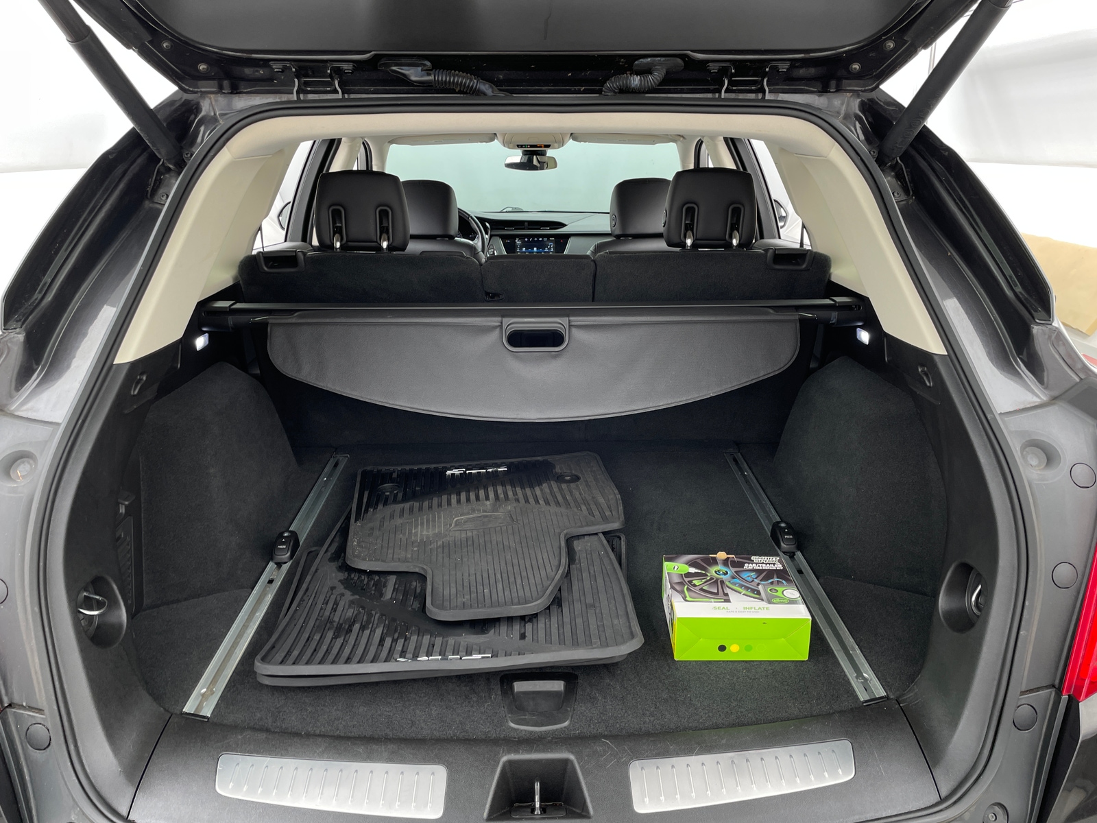 Thumbnail: 2019 Cadillac XT5 - 6