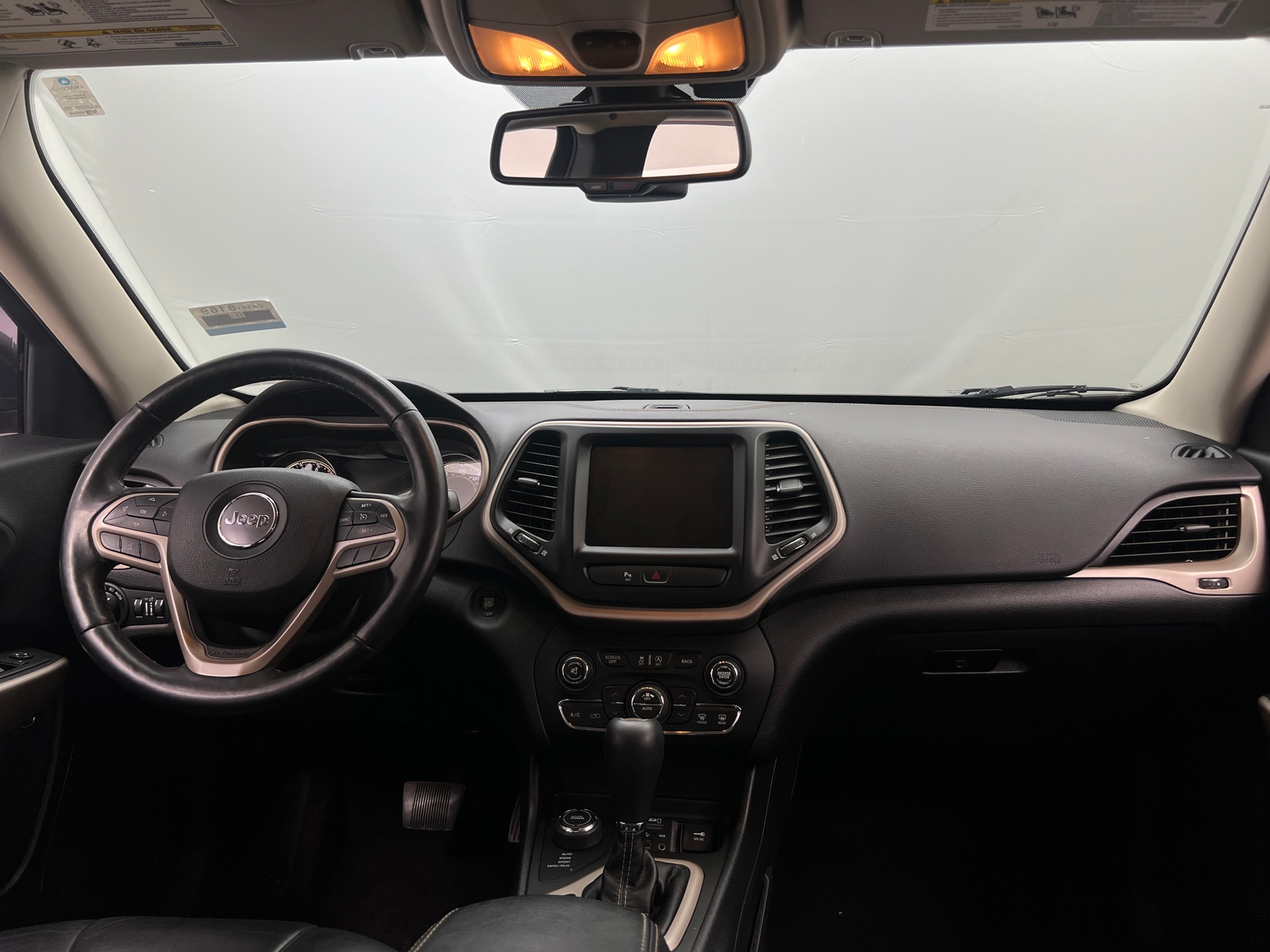 Thumbnail: 2017 Jeep Cherokee - 2