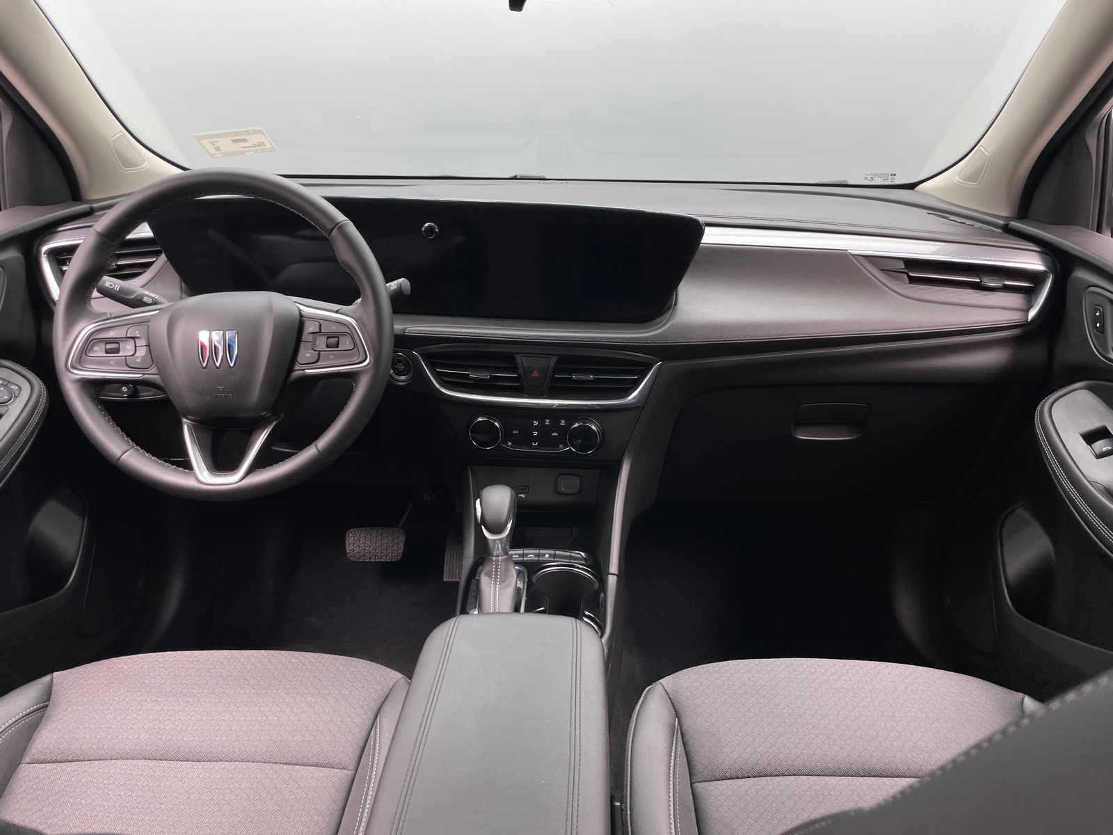 Thumbnail: 2025 Buick Encore GX - 2