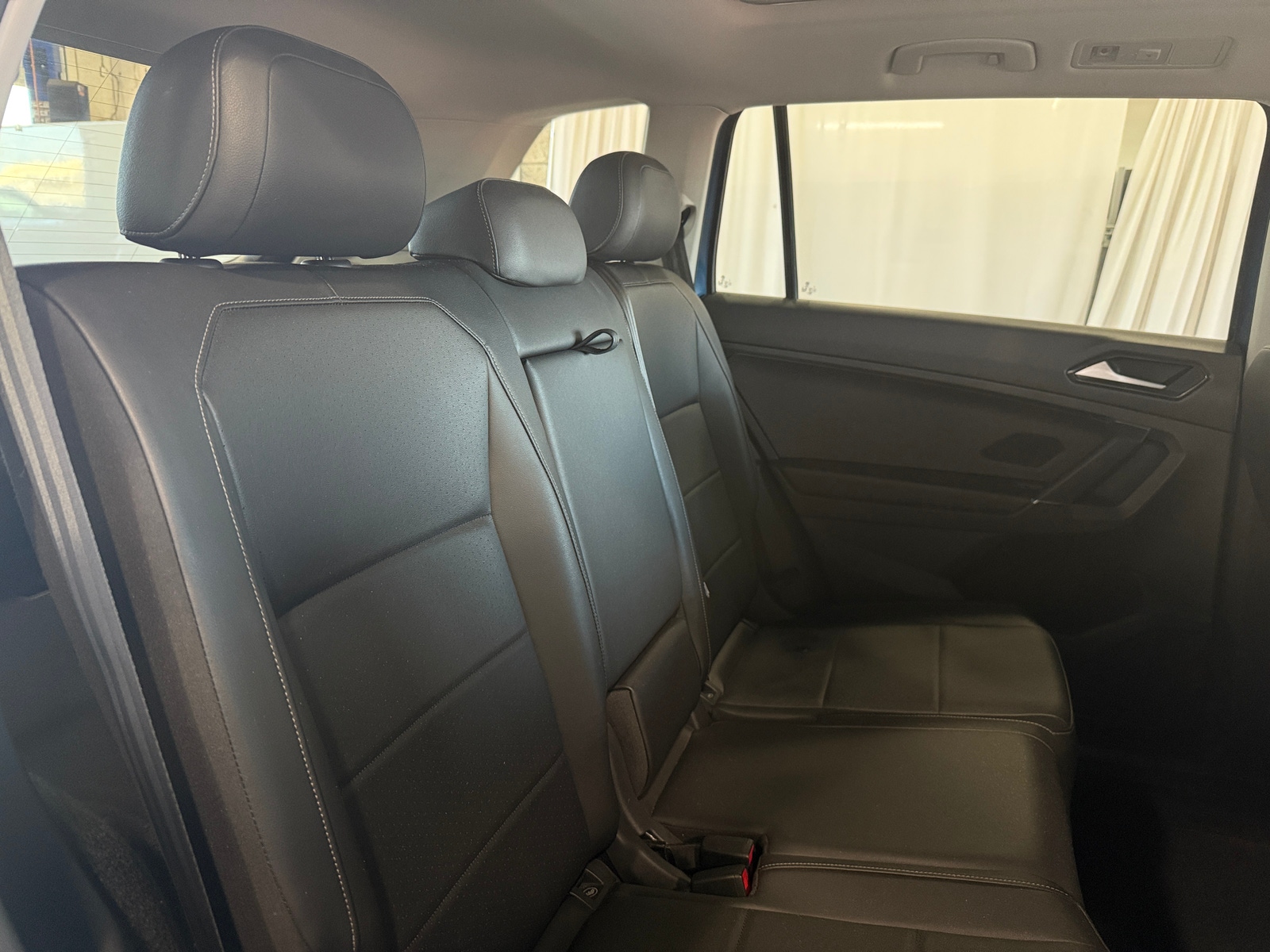 Thumbnail: 2018 Volkswagen Tiguan - 5