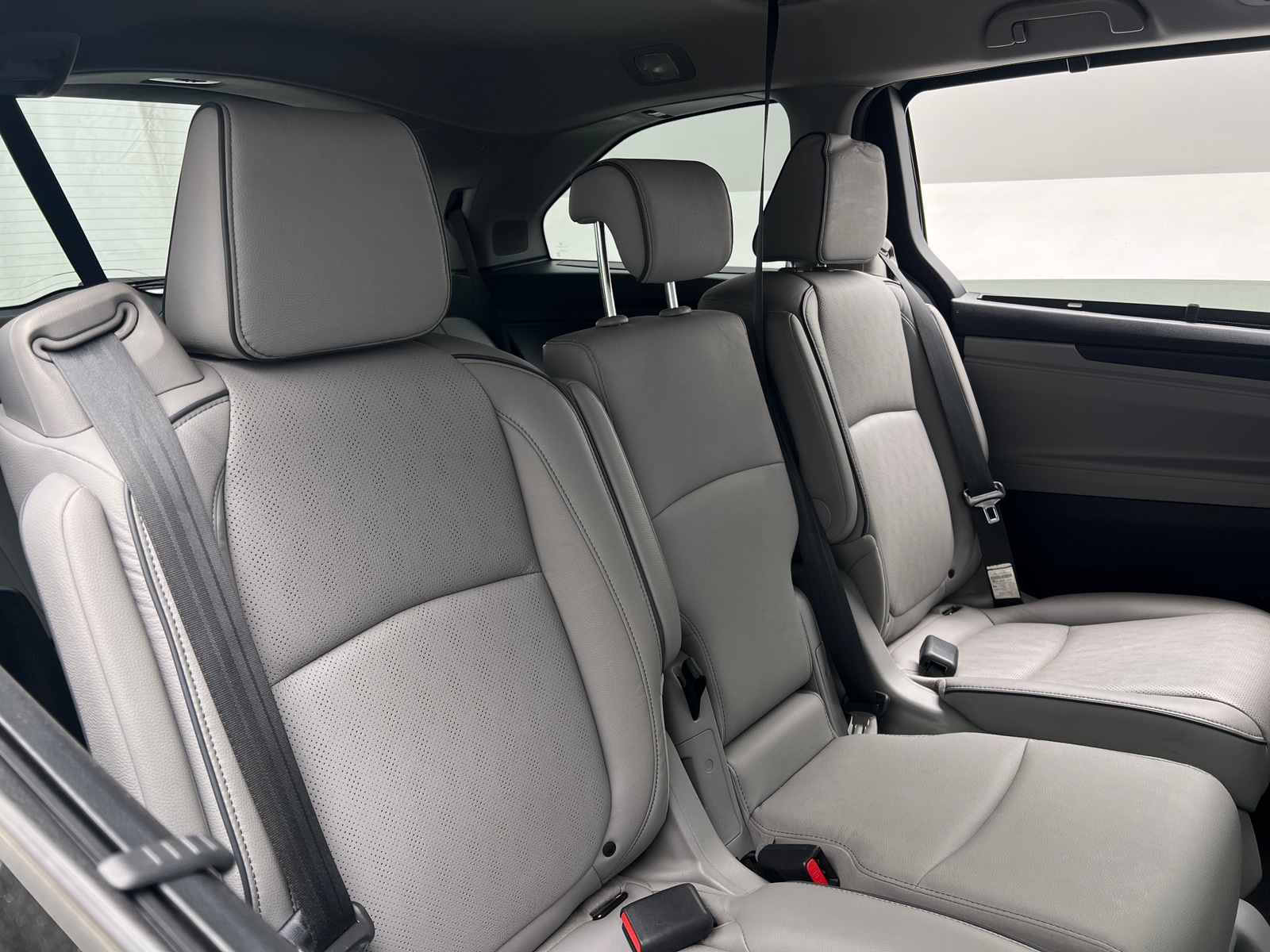 Thumbnail: 2022 Honda Odyssey - 5