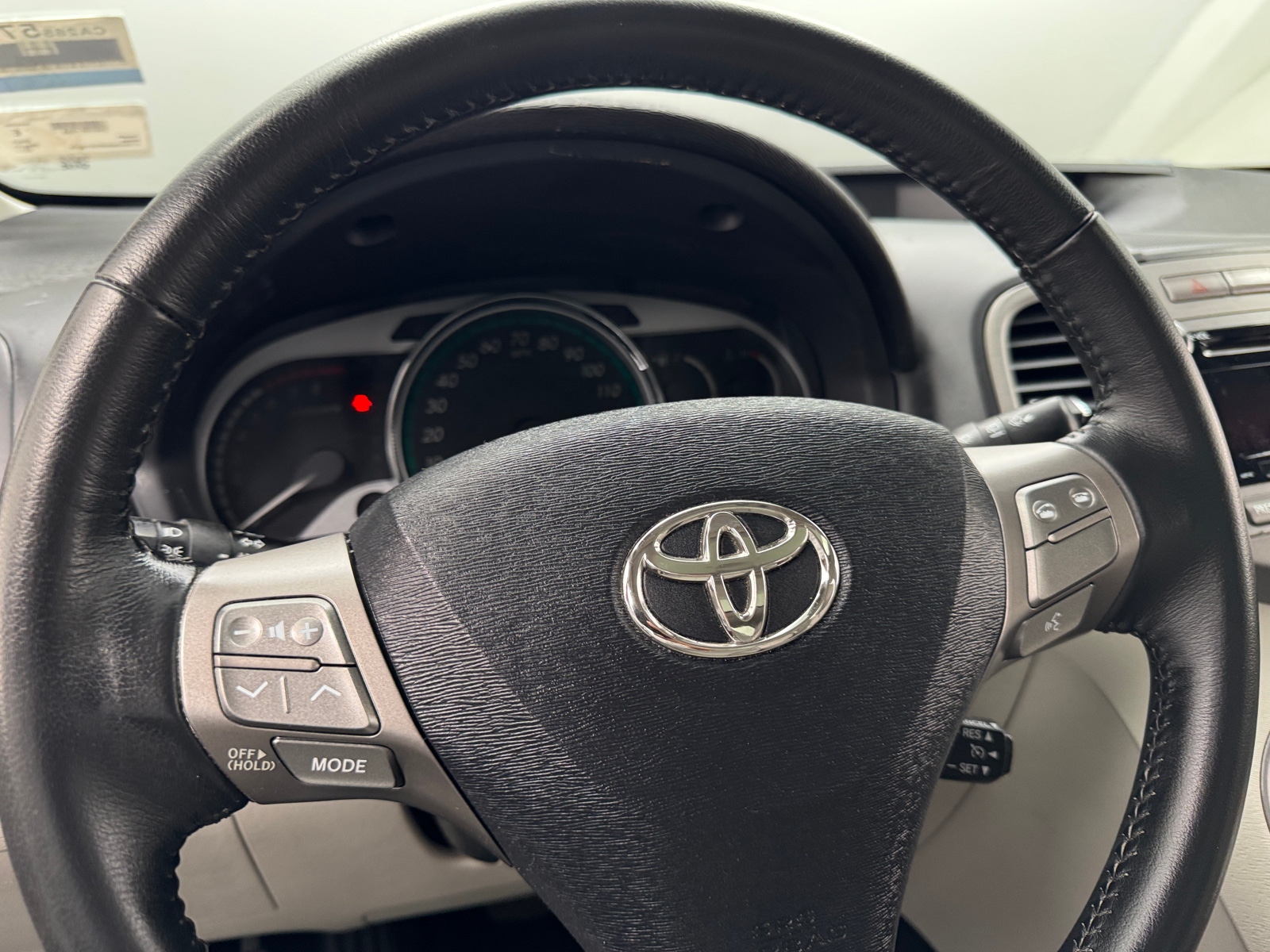 Thumbnail: 2011 Toyota Venza - 5
