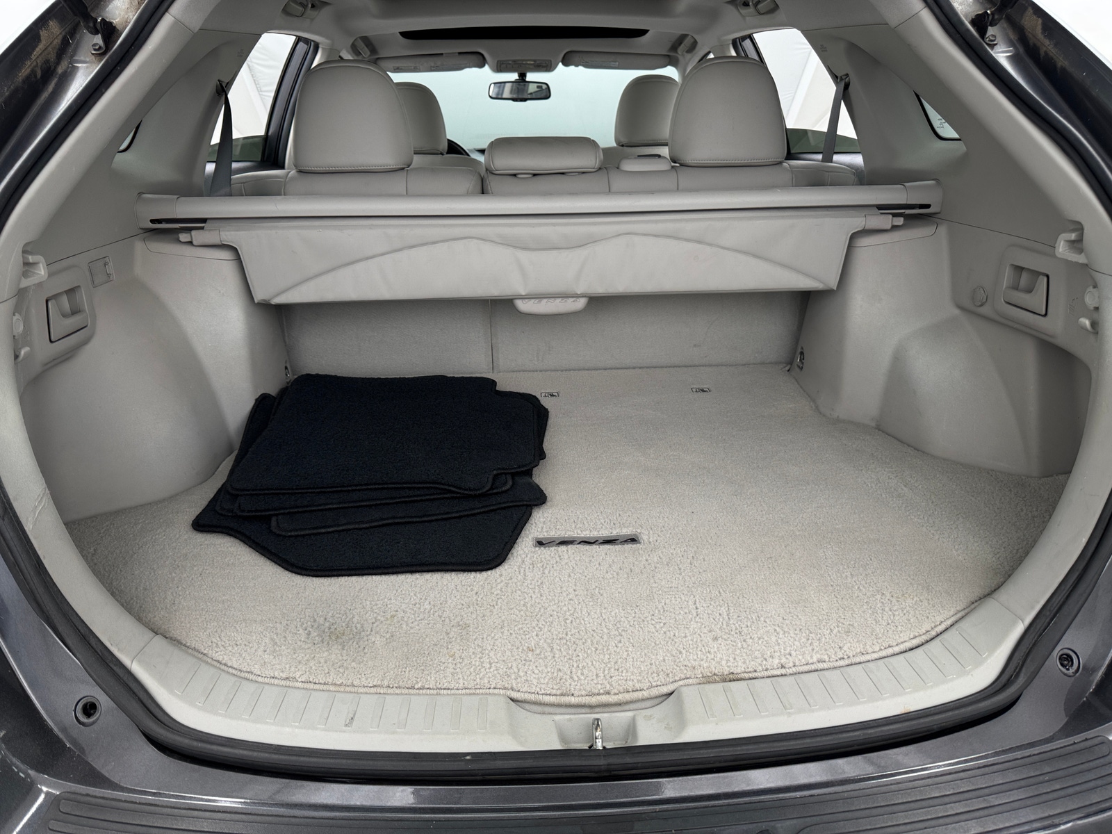 Thumbnail: 2011 Toyota Venza - 7