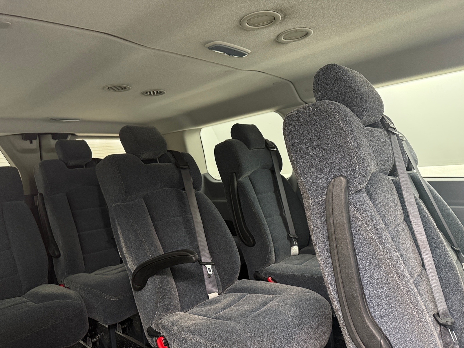 Thumbnail: 2017 Ford Transit Series - 6