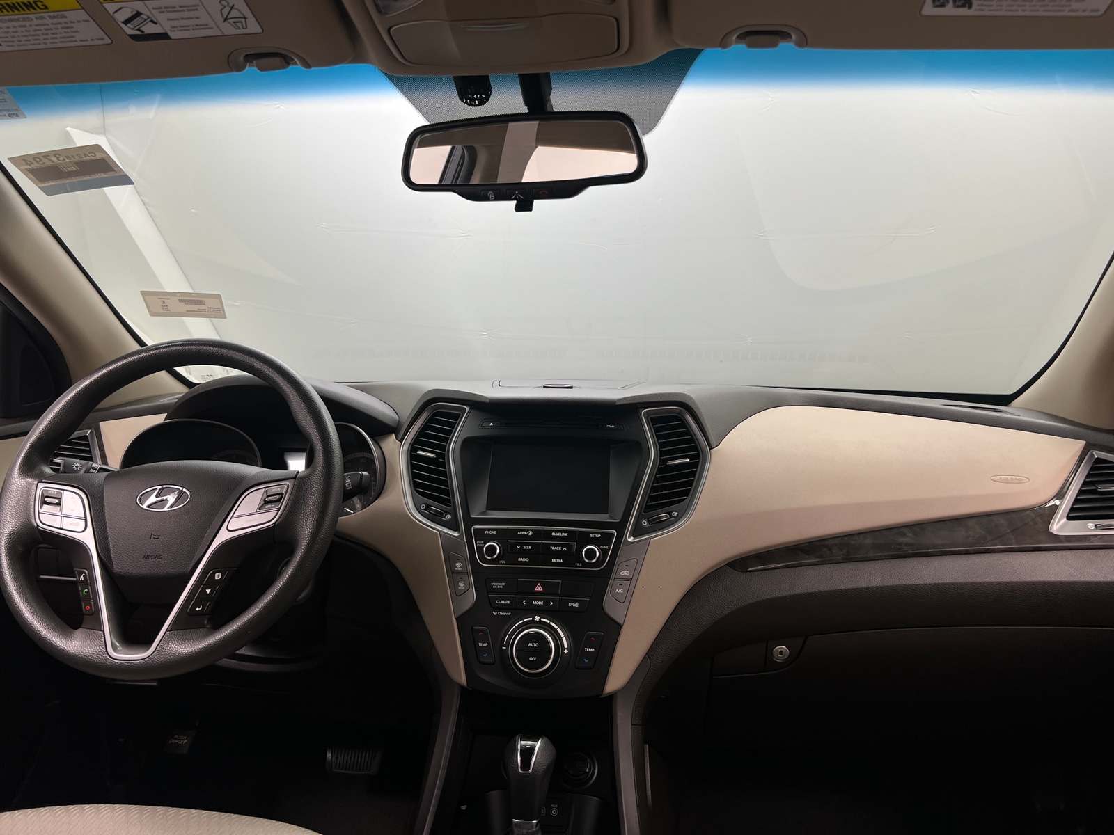 Thumbnail: 2017 Hyundai Santa Fe - 3