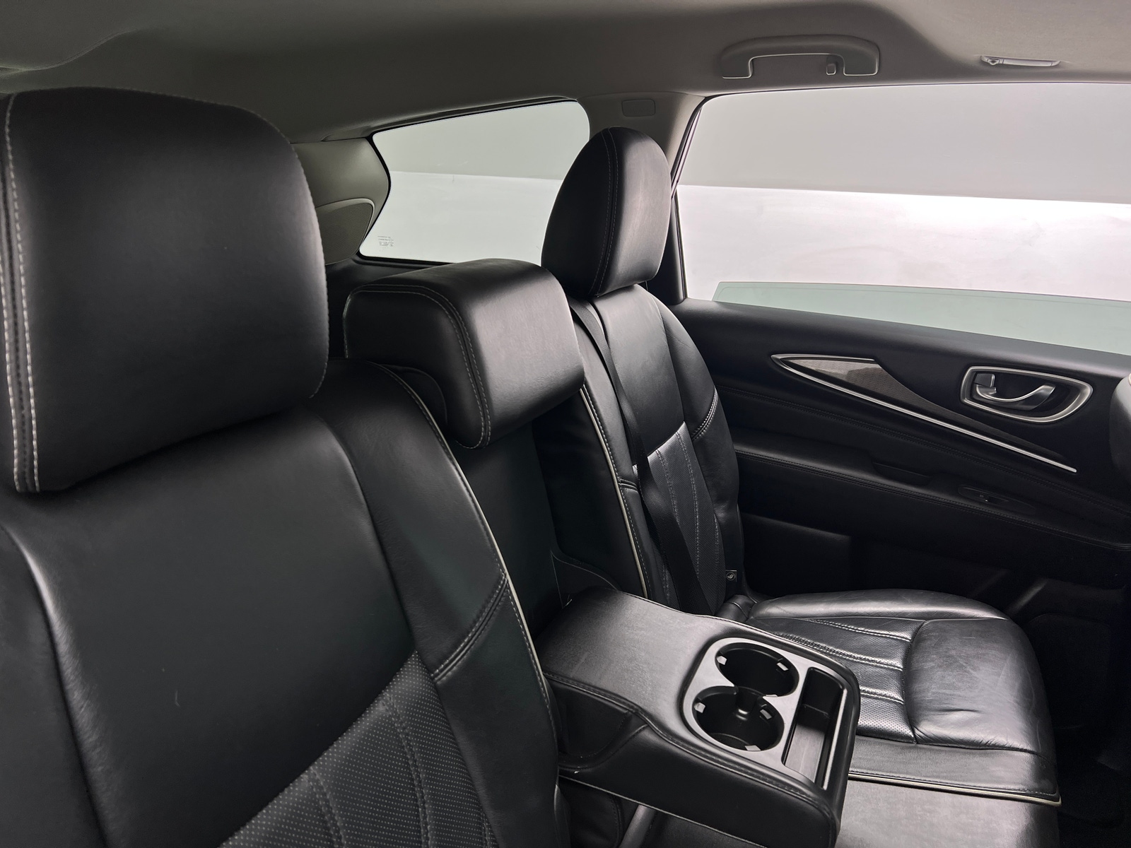 Thumbnail: 2017 INFINITI QX60 - 5