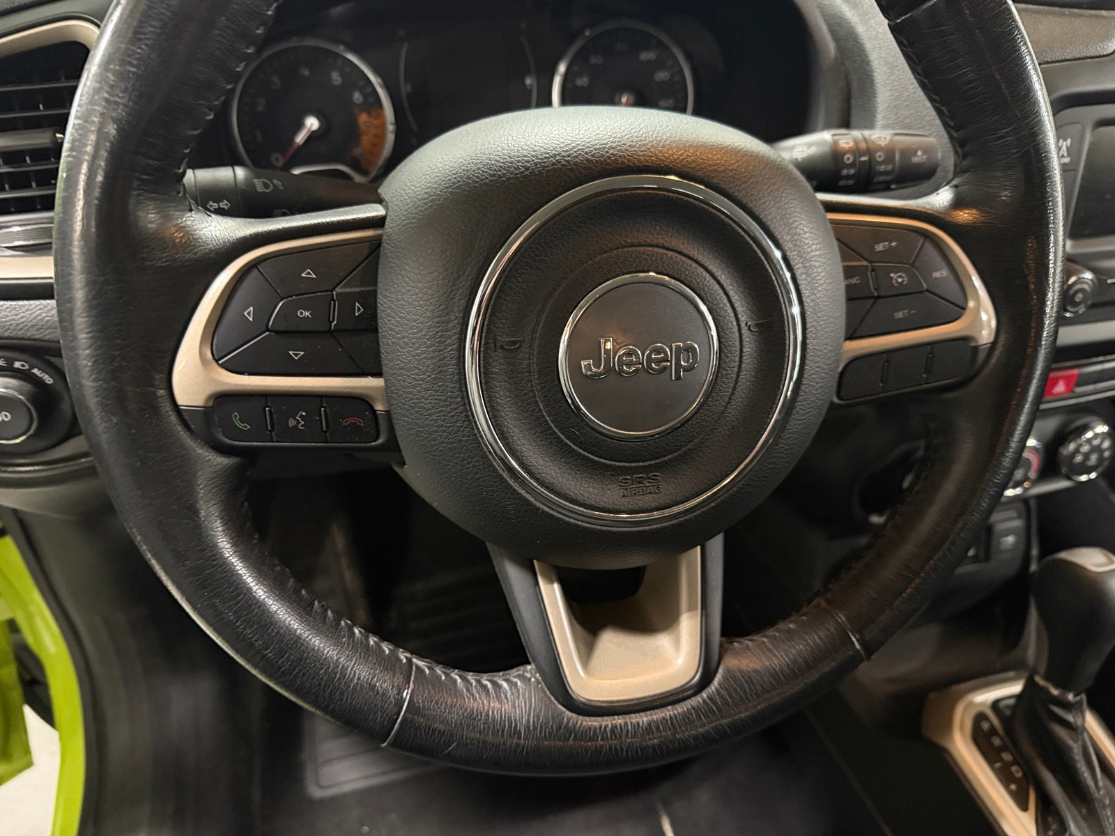 Thumbnail: 2017 Jeep Renegade - 5