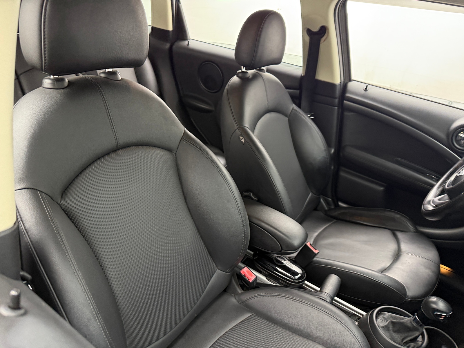Thumbnail: 2013 MINI Cooper Countryman - 2