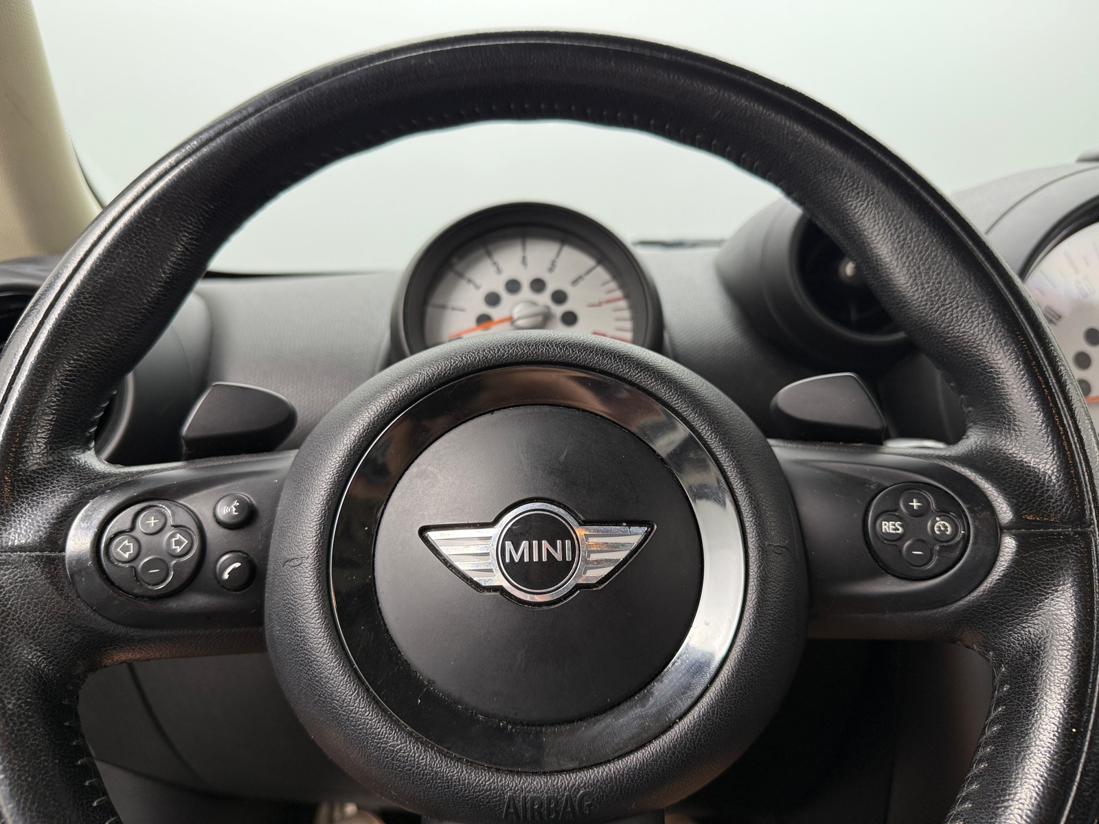 Thumbnail: 2013 MINI Cooper Countryman - 5