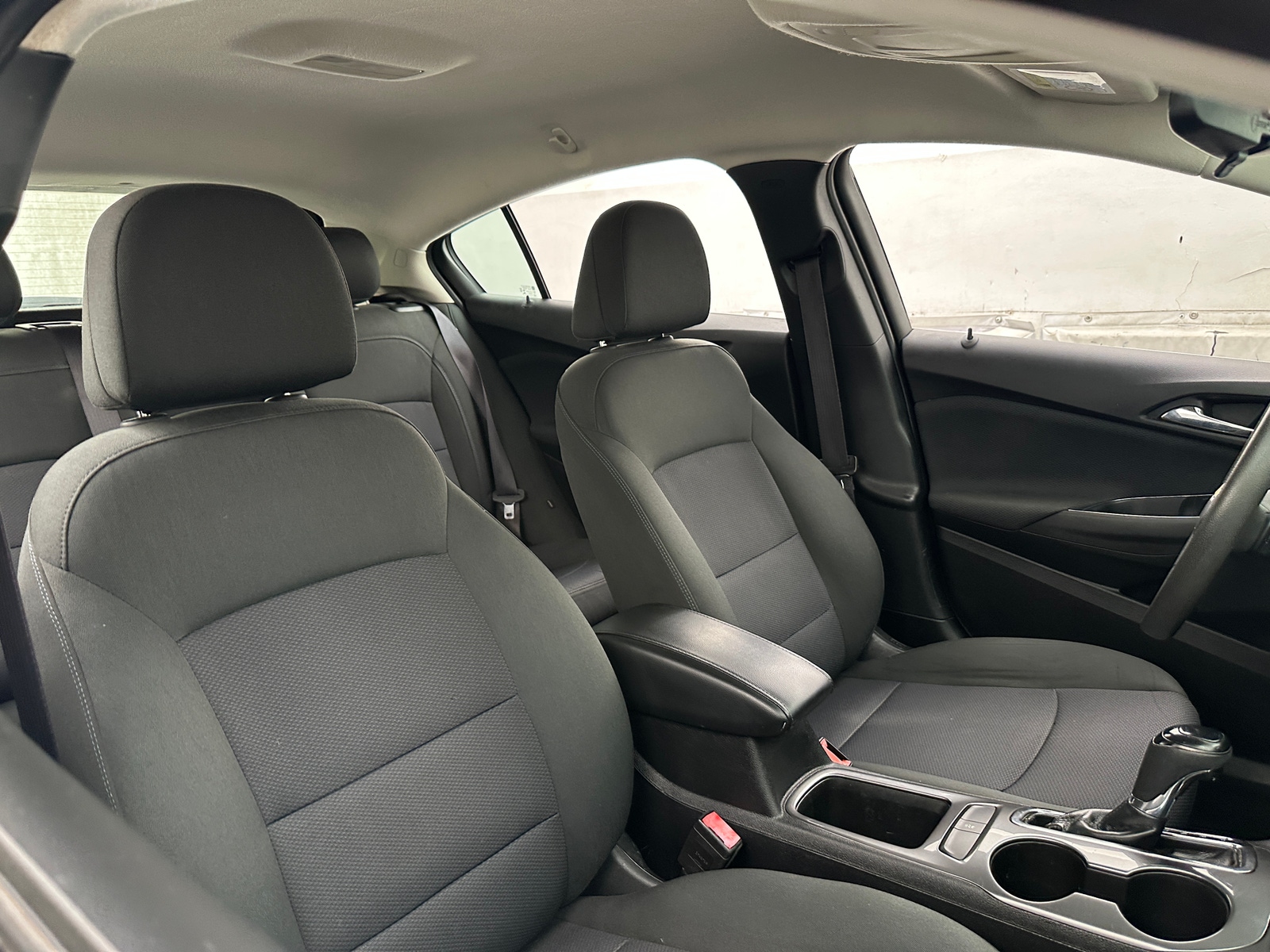 Thumbnail: 2017 Chevrolet Cruze - 2