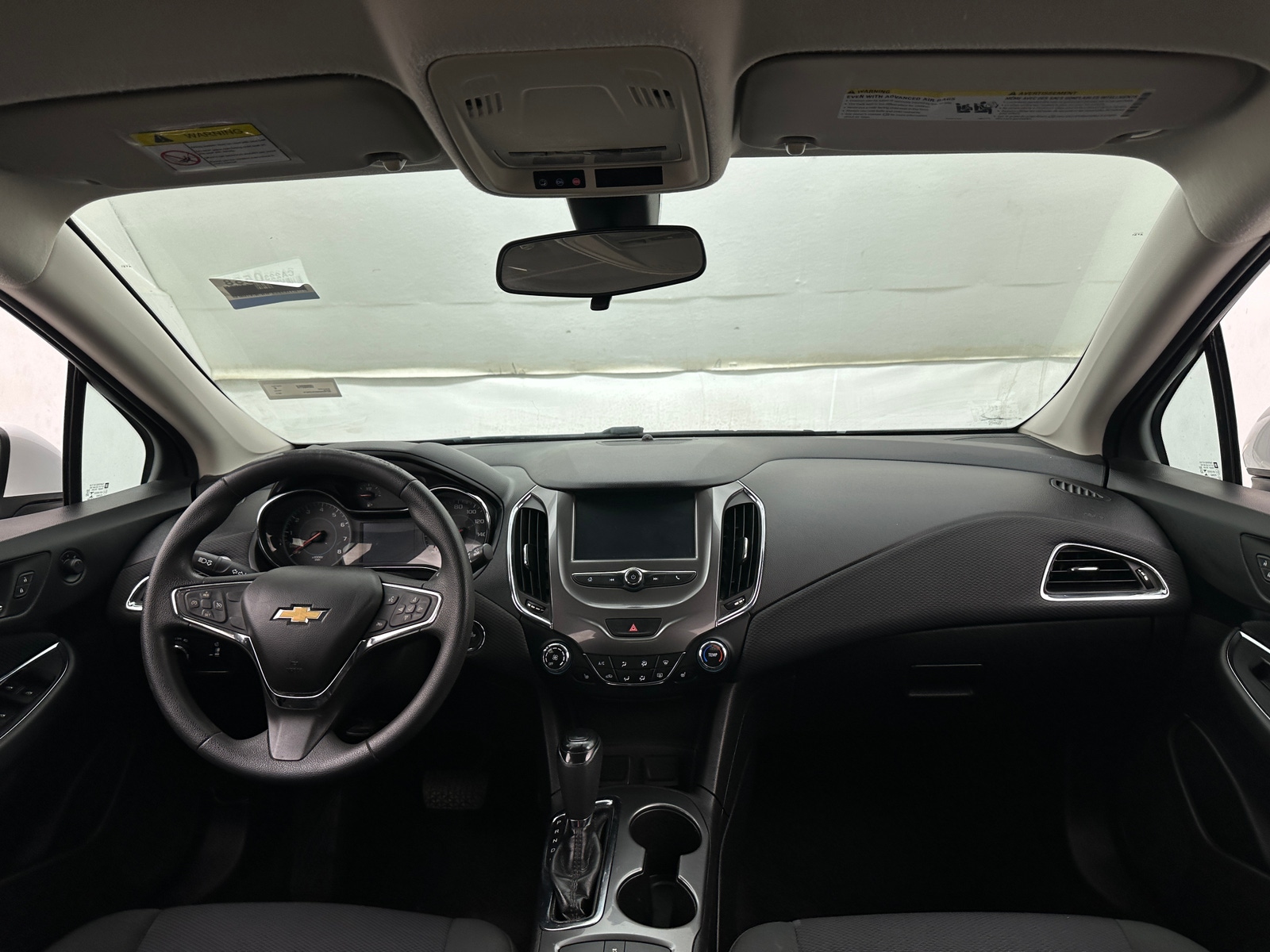 Thumbnail: 2017 Chevrolet Cruze - 3