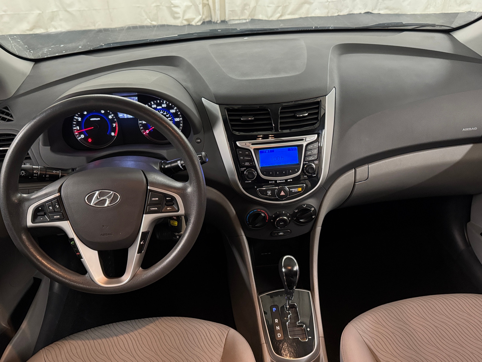 Thumbnail: 2013 Hyundai Accent - 3
