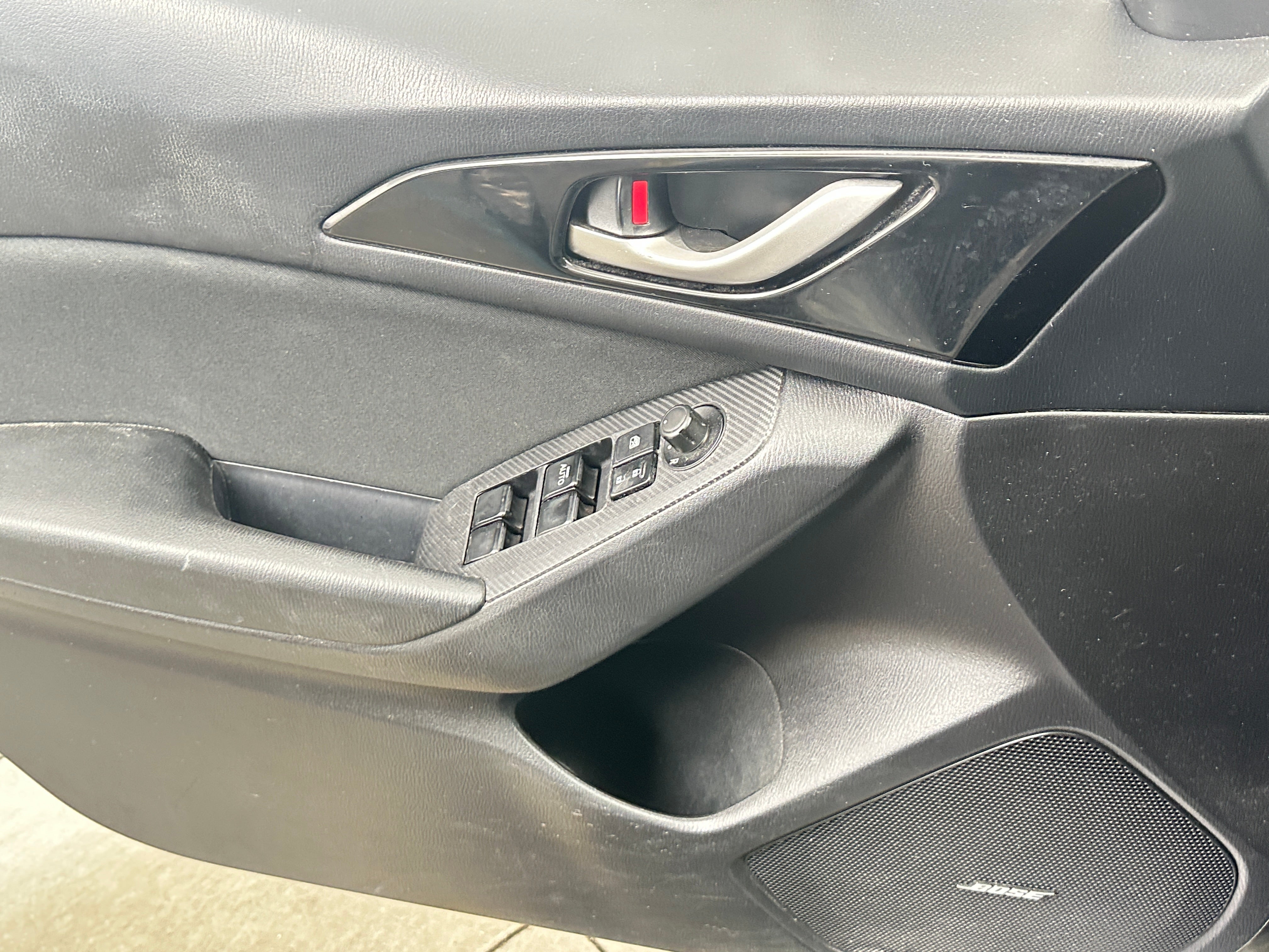 2015 Mazda MAZDA3