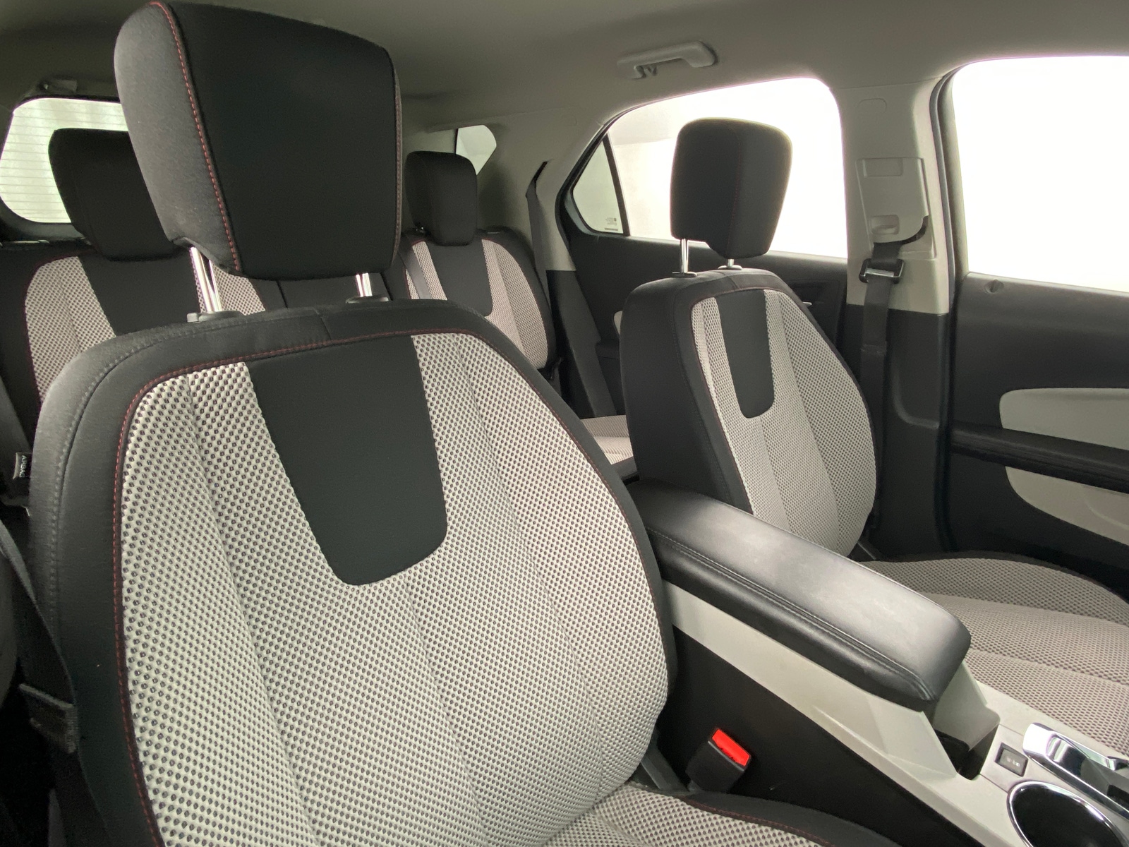 Thumbnail: 2017 Chevrolet Equinox - 2