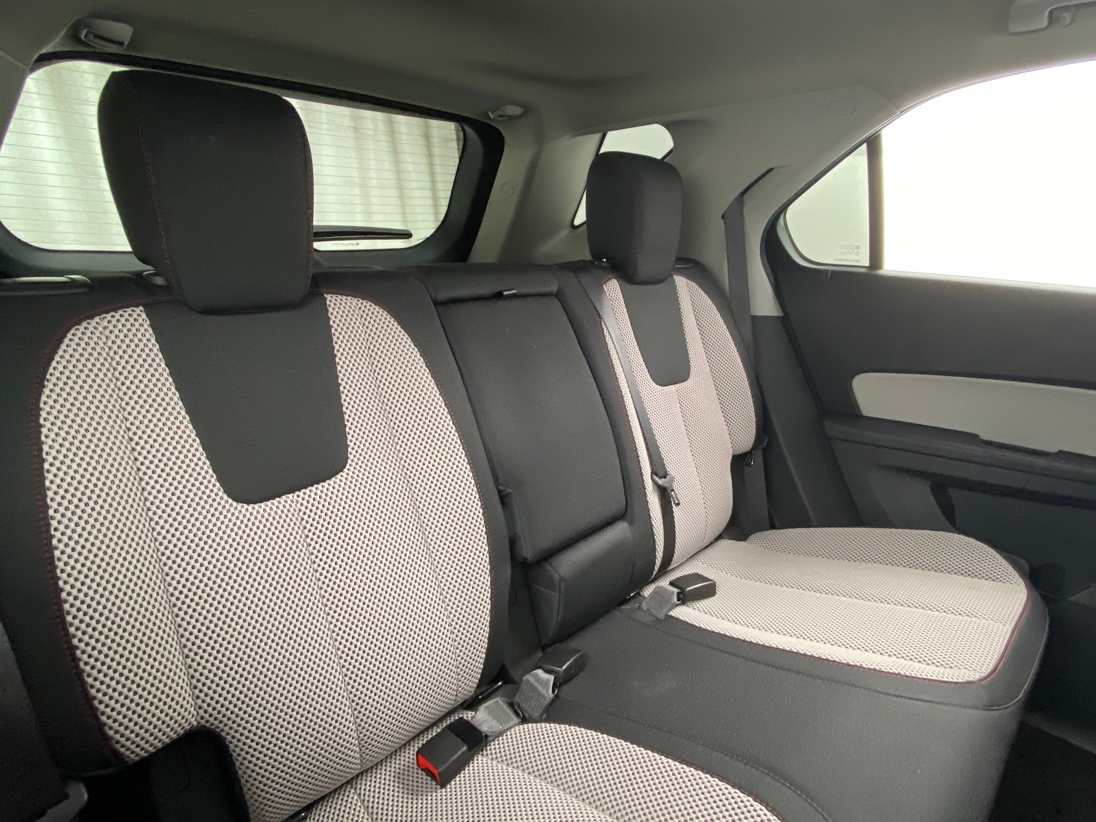 Thumbnail: 2017 Chevrolet Equinox - 6