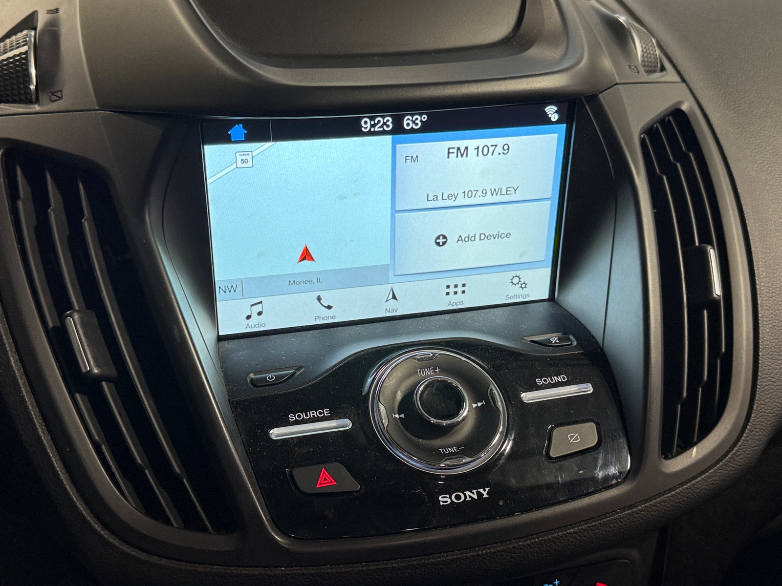 Thumbnail: 2019 Ford Escape - 3