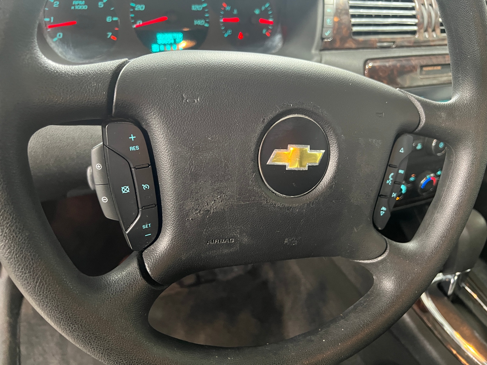 Thumbnail: 2015 Chevrolet Impala - 5