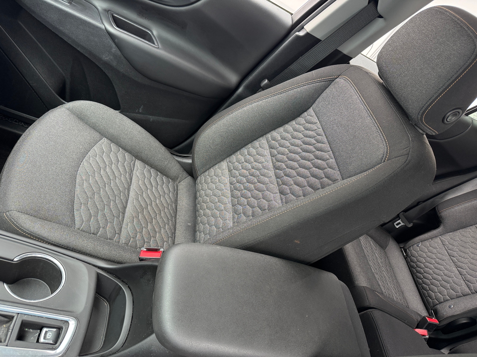 Thumbnail: 2018 Chevrolet Equinox - 2