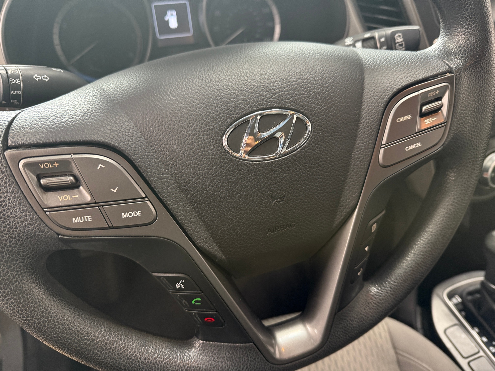 Thumbnail: 2018 Hyundai Santa Fe - 5