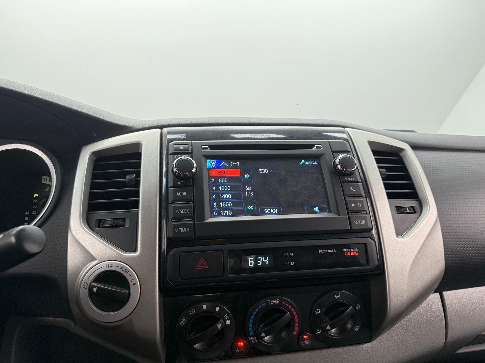 Thumbnail: 2013 Toyota Tacoma - 4