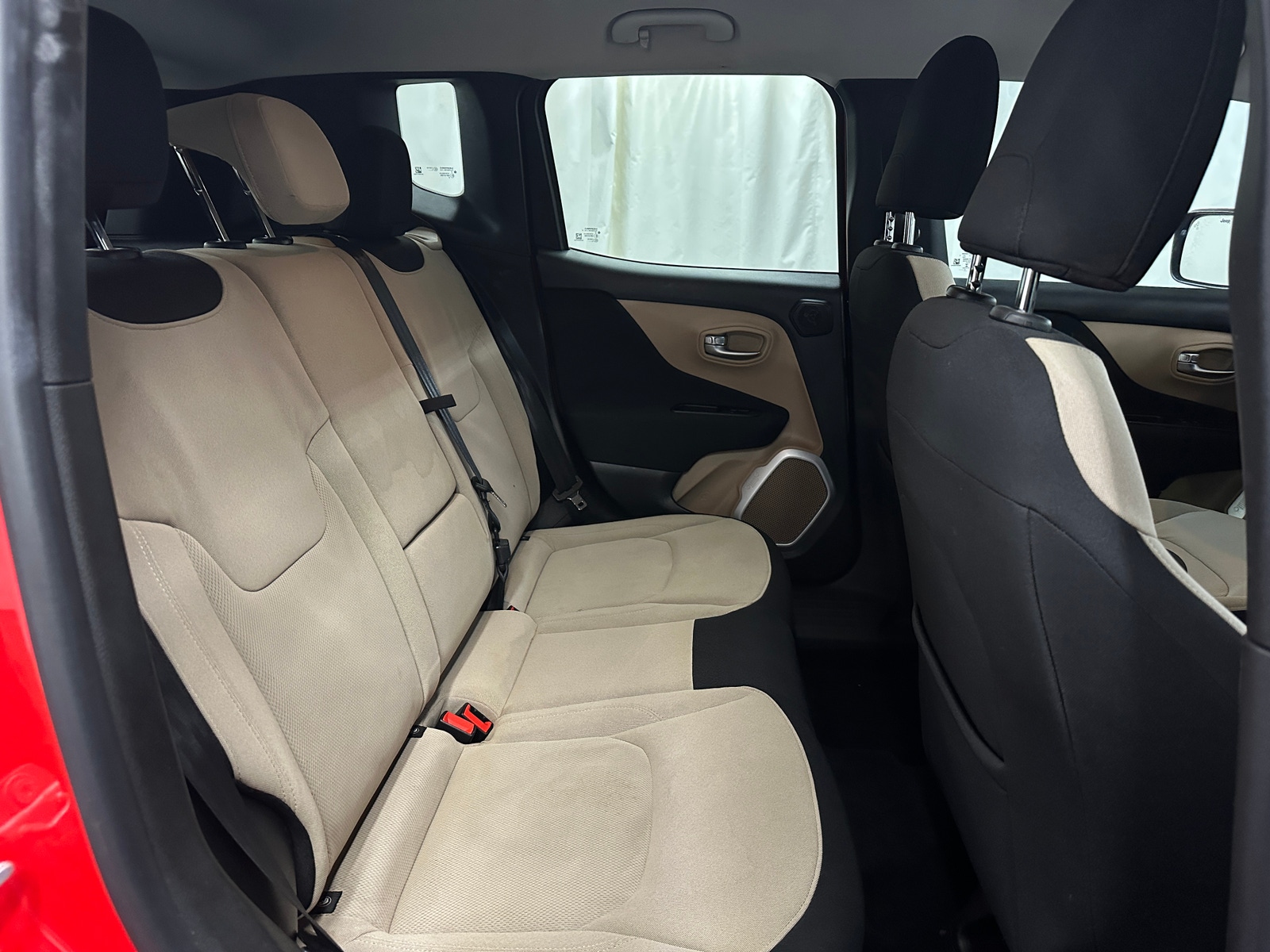 Thumbnail: 2015 Jeep Renegade - 6