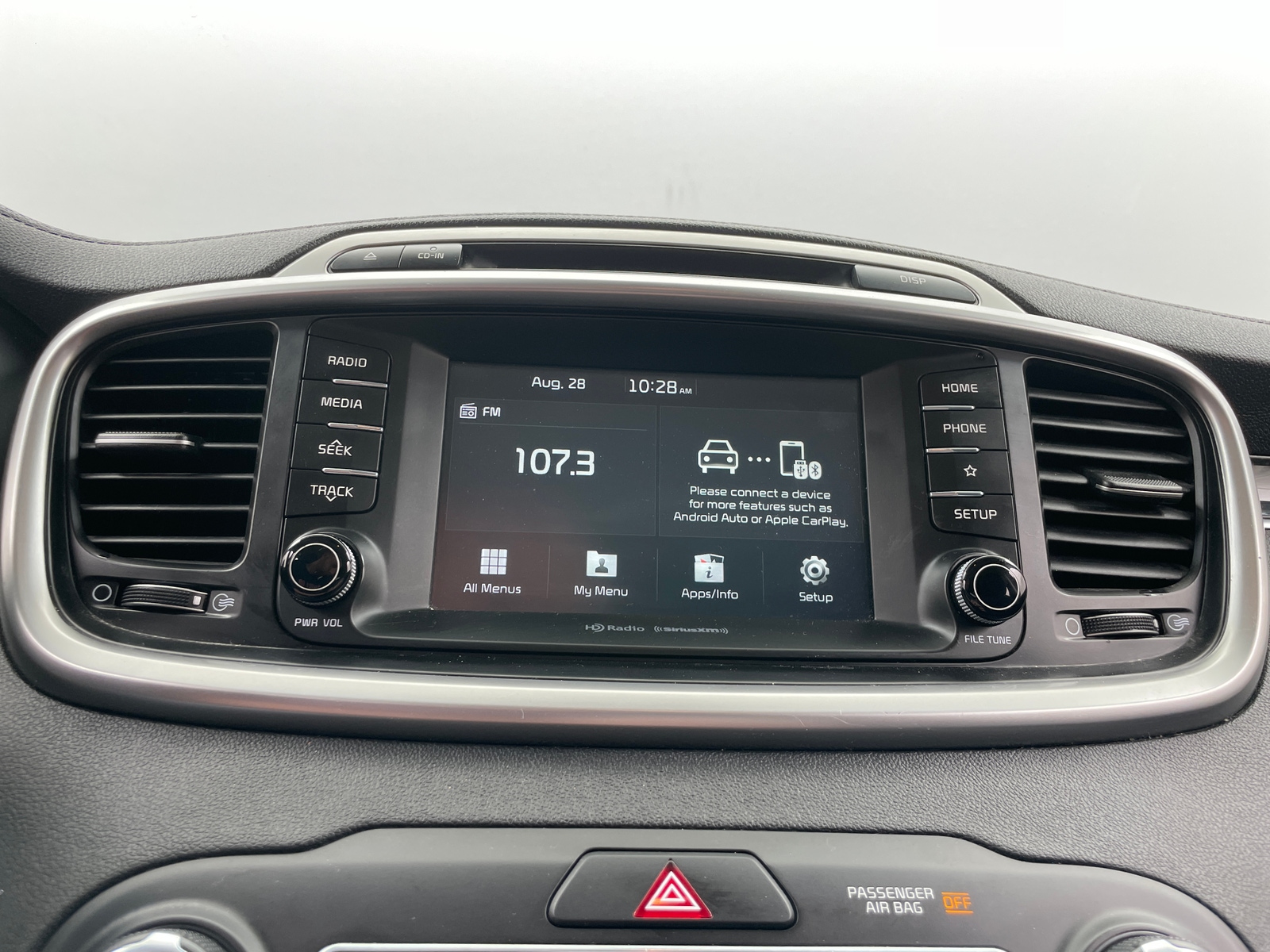 Thumbnail: 2019 Kia Sorento - 4