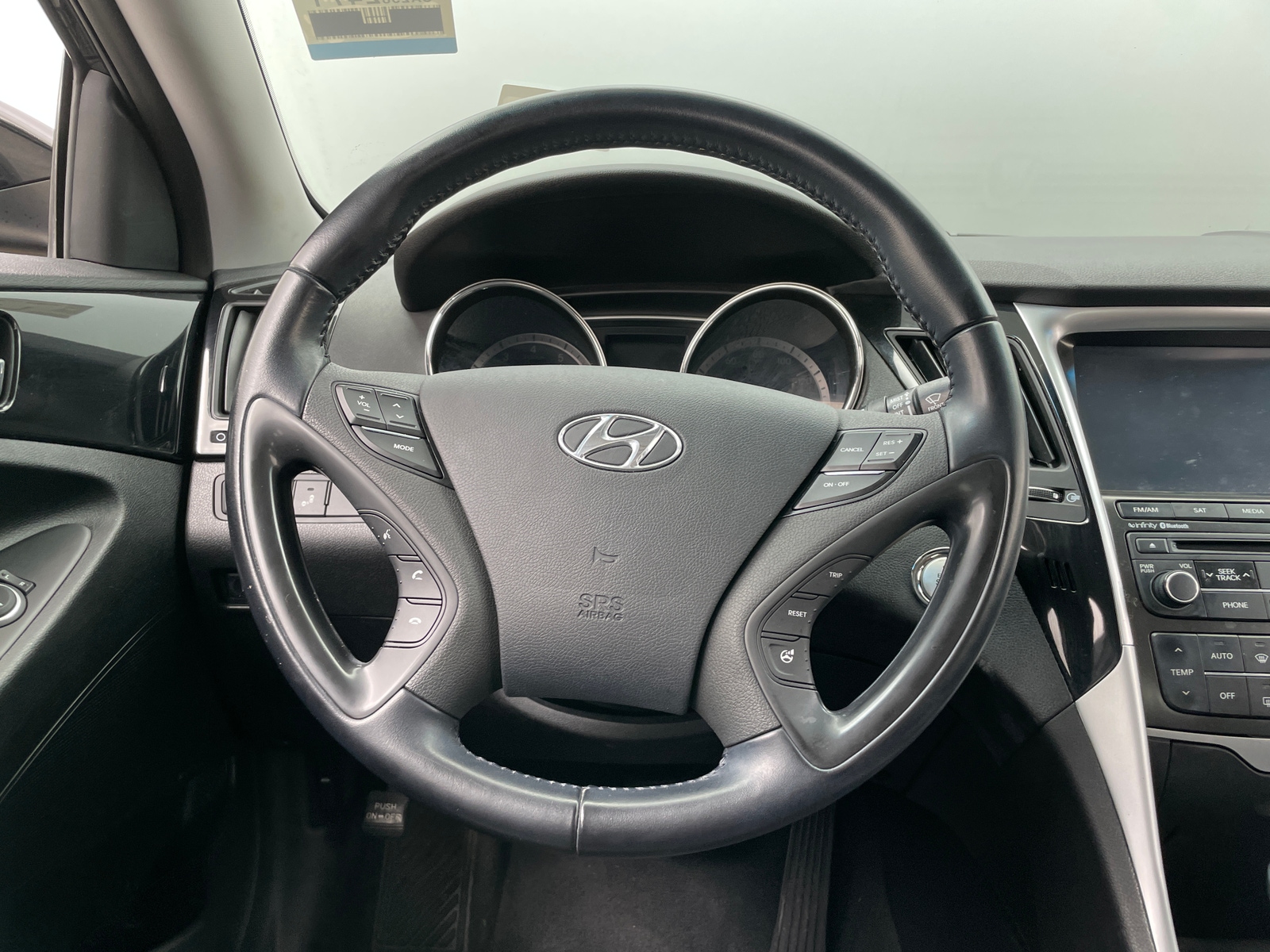 Thumbnail: 2014 Hyundai Sonata - 4