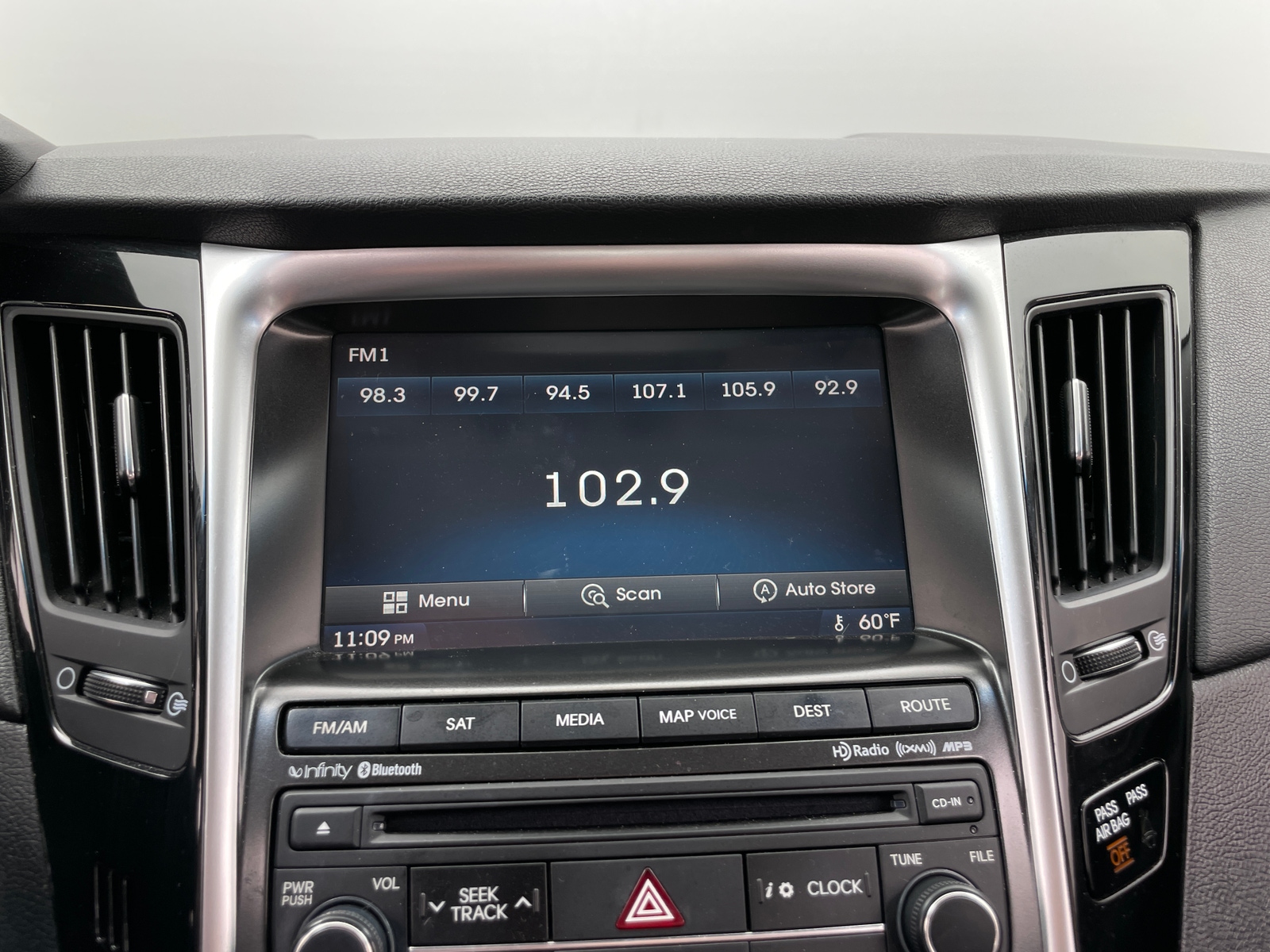Thumbnail: 2014 Hyundai Sonata - 3