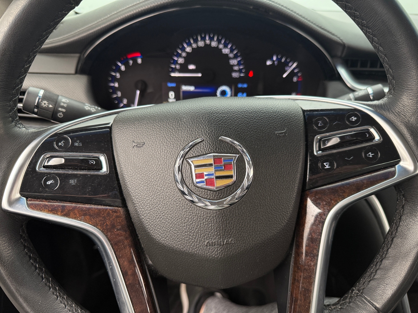 Thumbnail: 2013 Cadillac XTS - 4