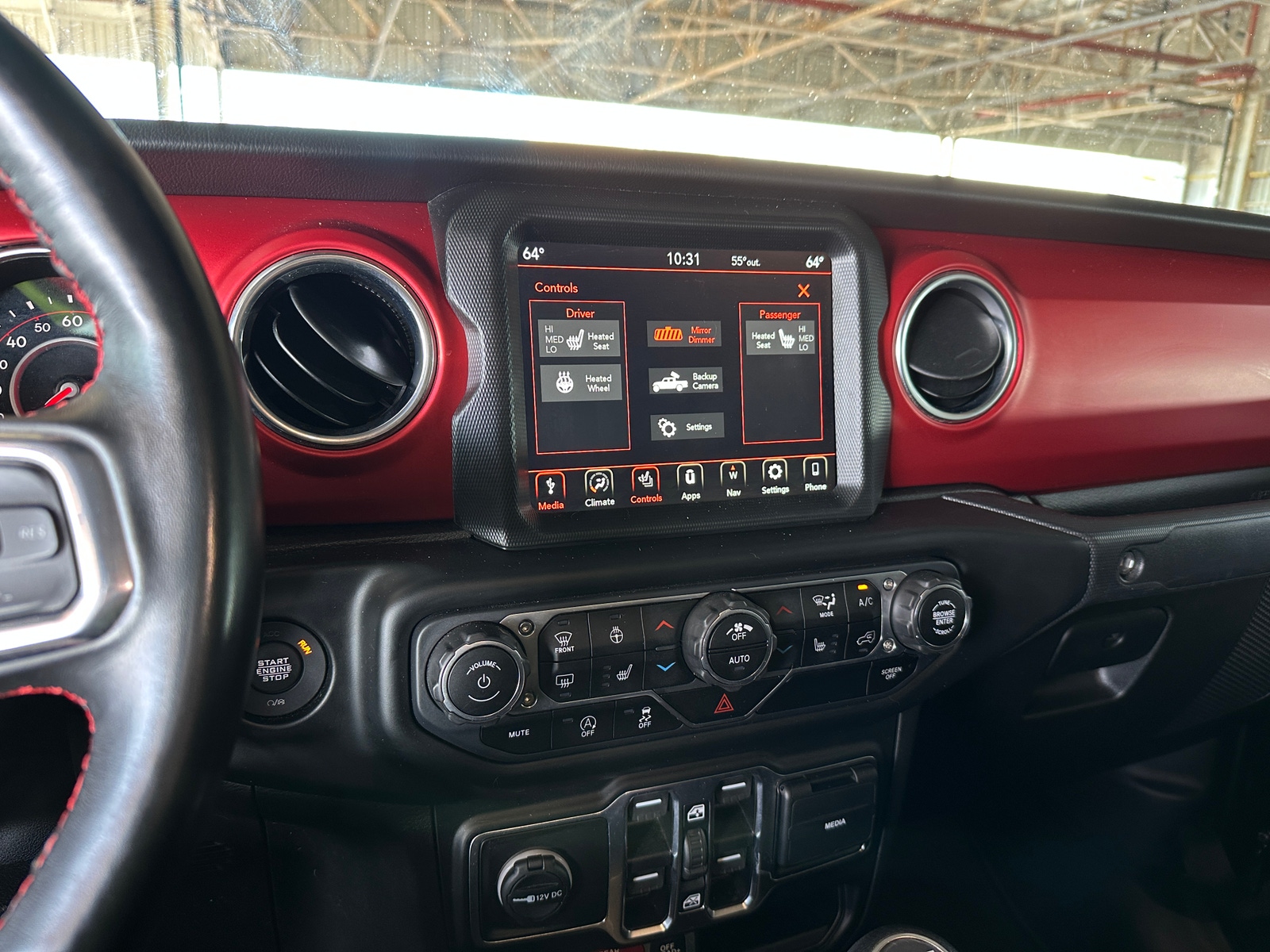 Thumbnail: 2021 Jeep Gladiator - 4