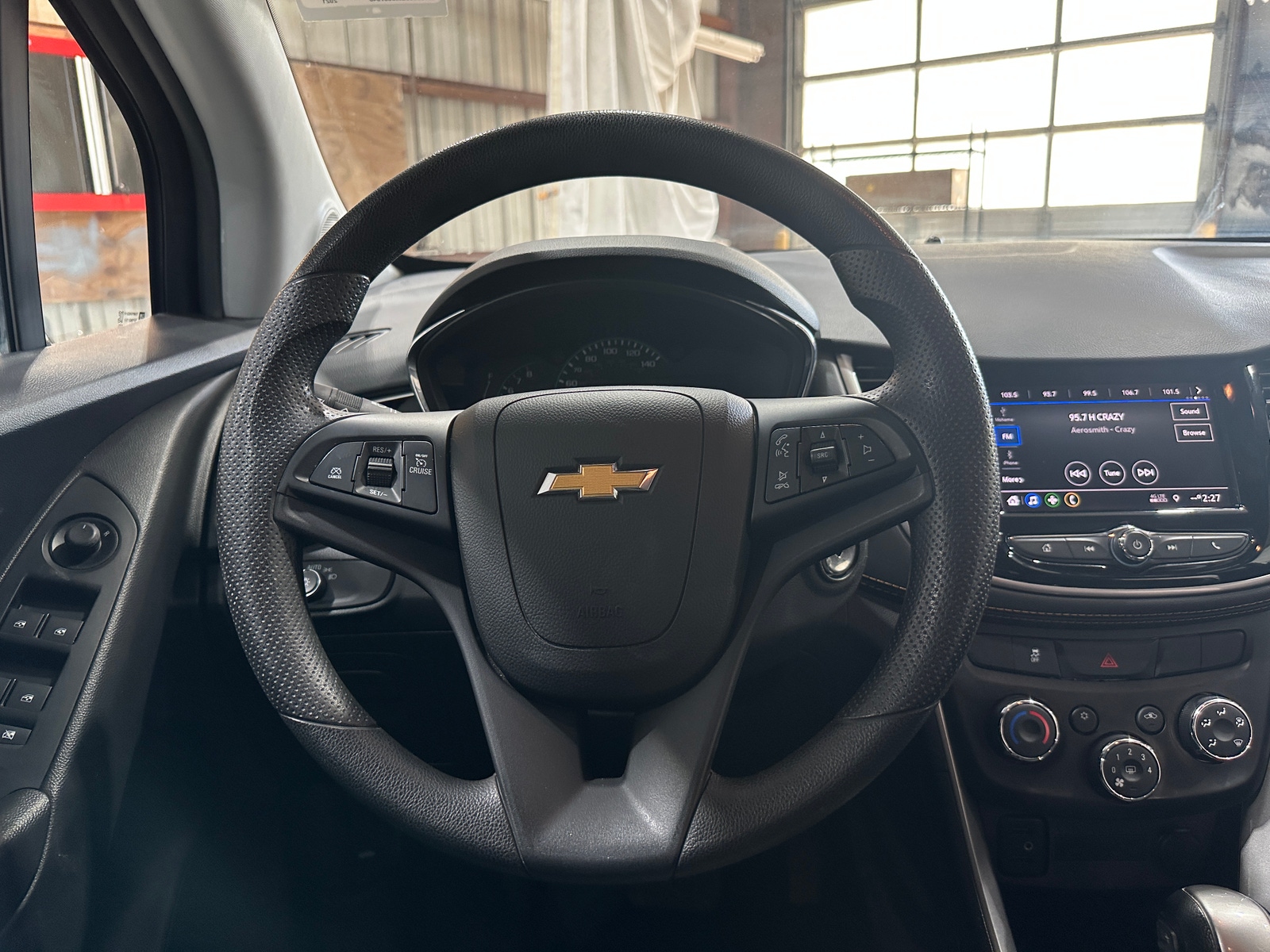 Thumbnail: 2021 Chevrolet Trax - 5