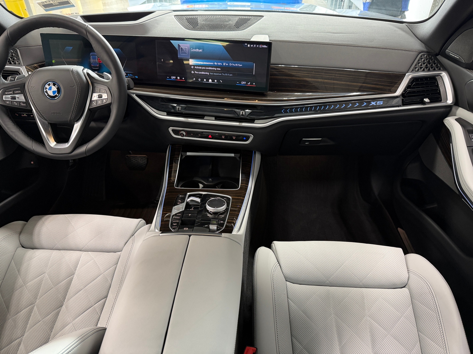 Thumbnail: 2025 BMW X5 - 2