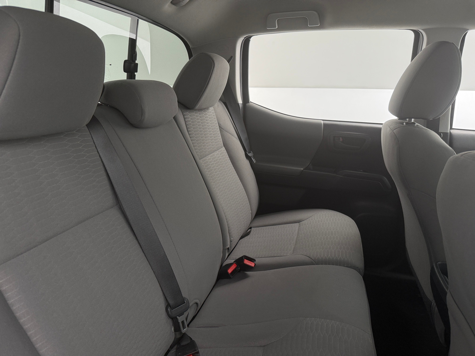 Thumbnail: 2019 Toyota Tacoma - 6