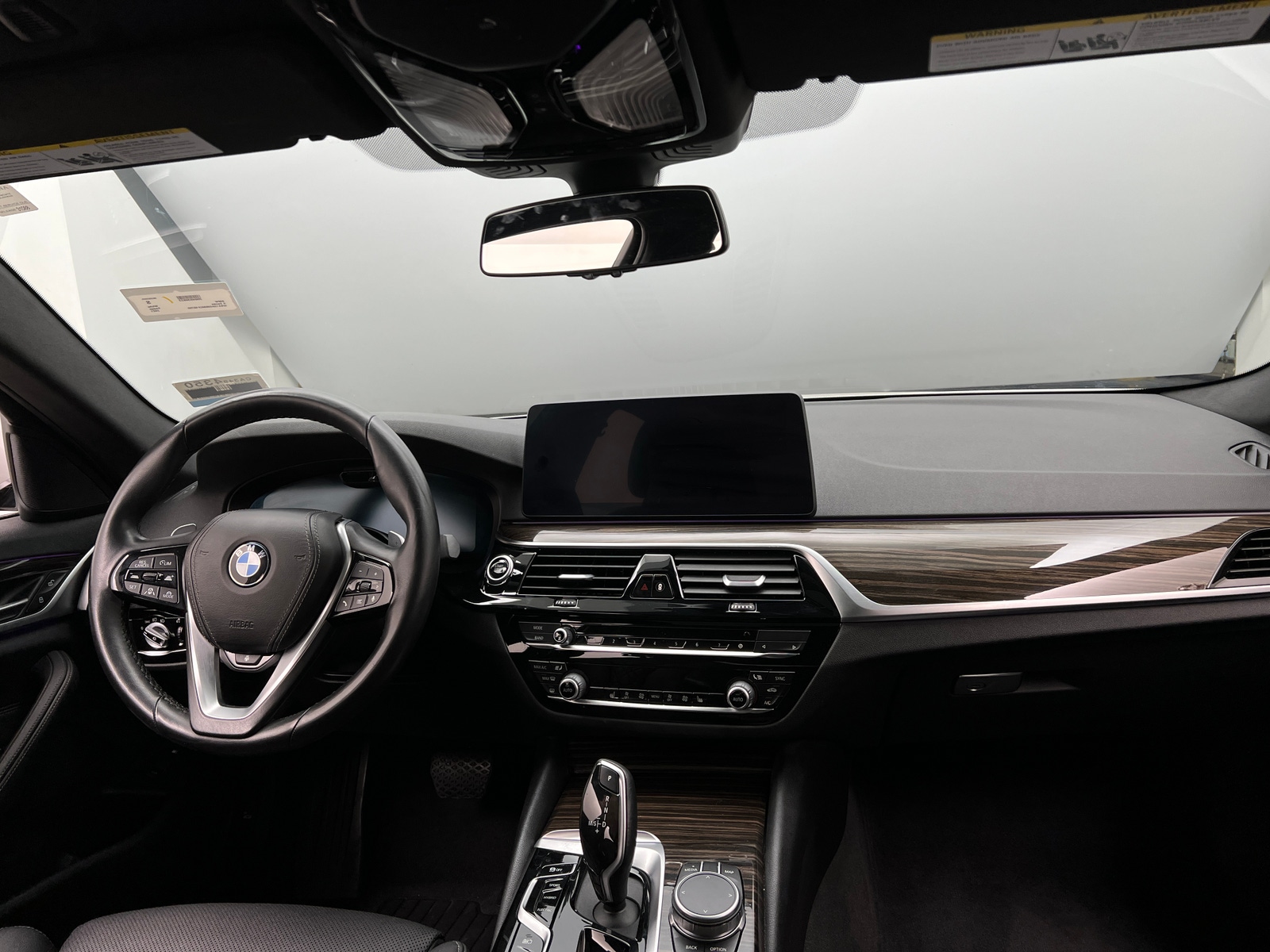 Thumbnail: 2021 BMW 5 Series - 2