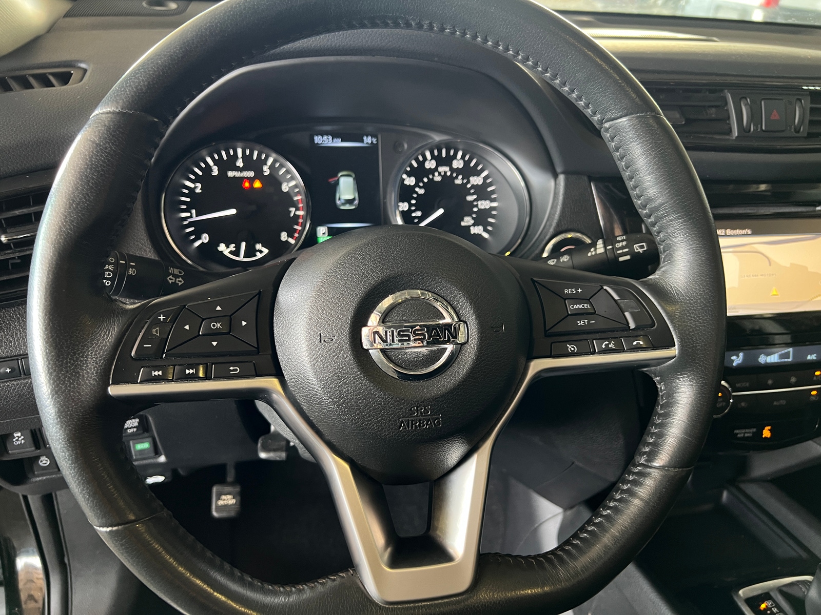 Thumbnail: 2017 Nissan Rogue - 5