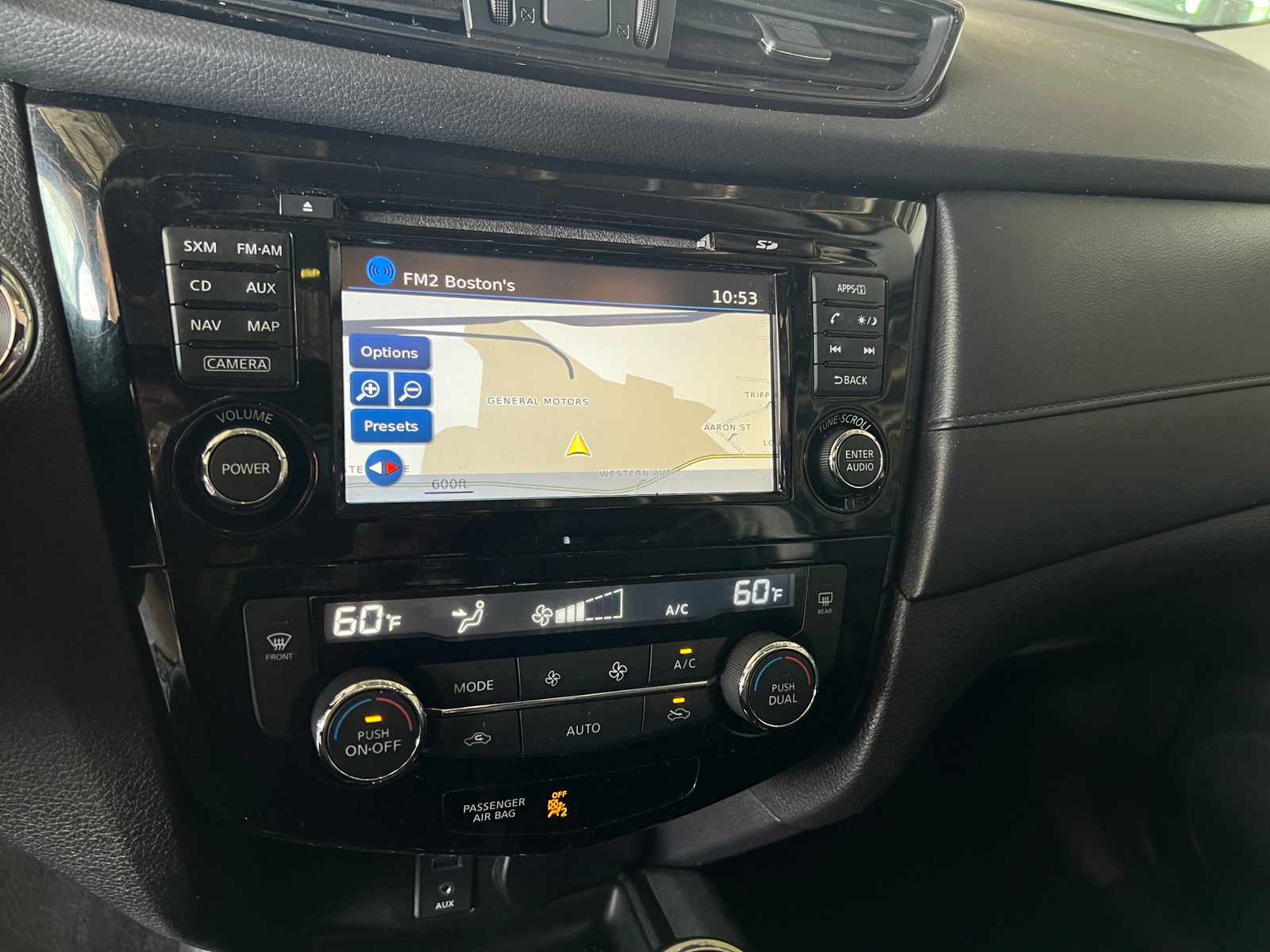 Thumbnail: 2017 Nissan Rogue - 4