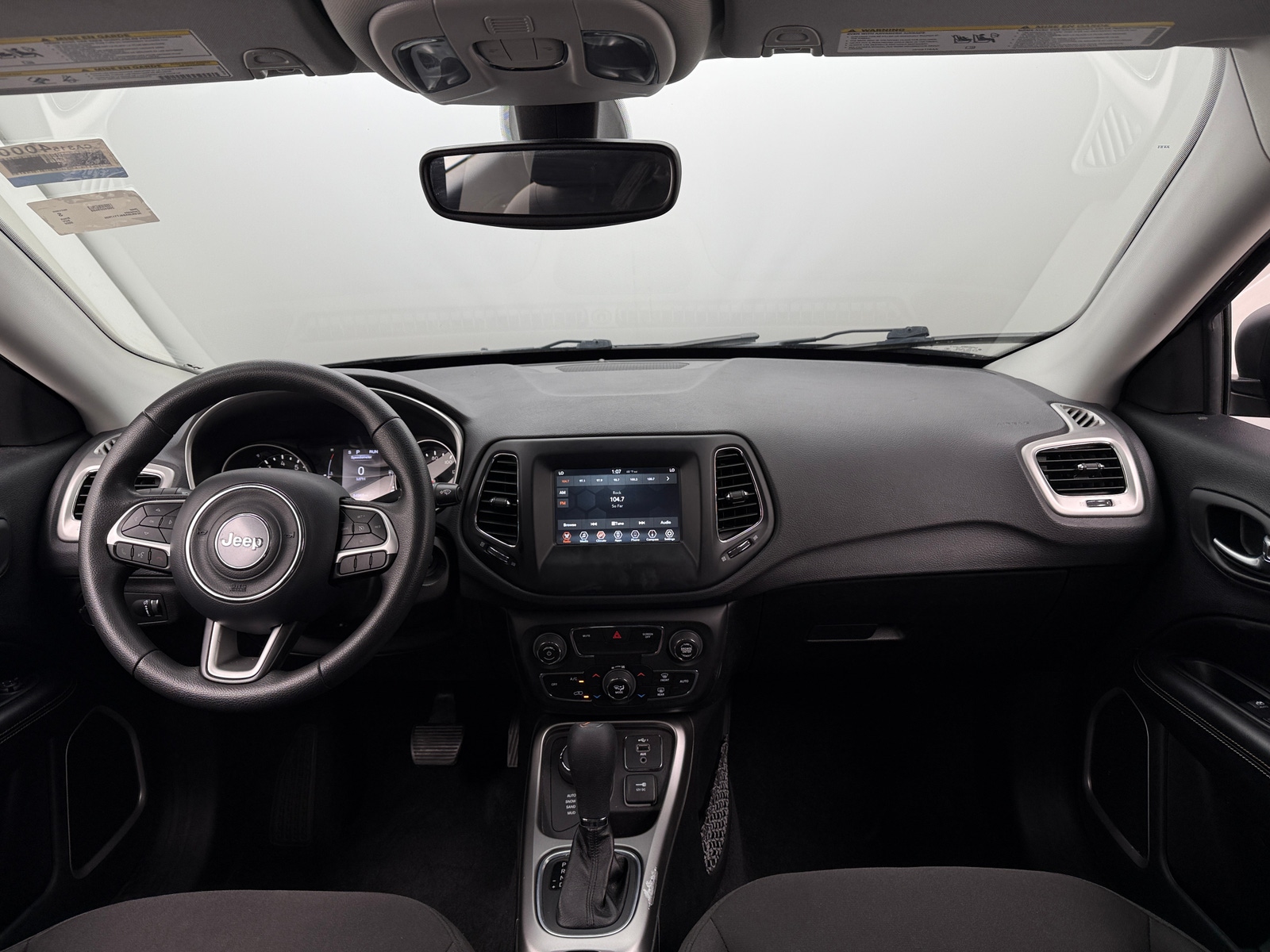 Thumbnail: 2020 Jeep Compass - 3