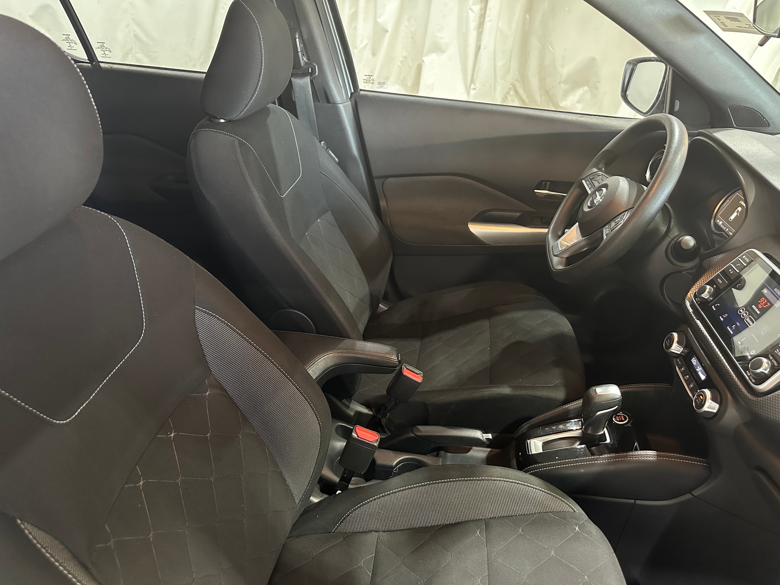Thumbnail: 2020 Nissan Kicks - 2