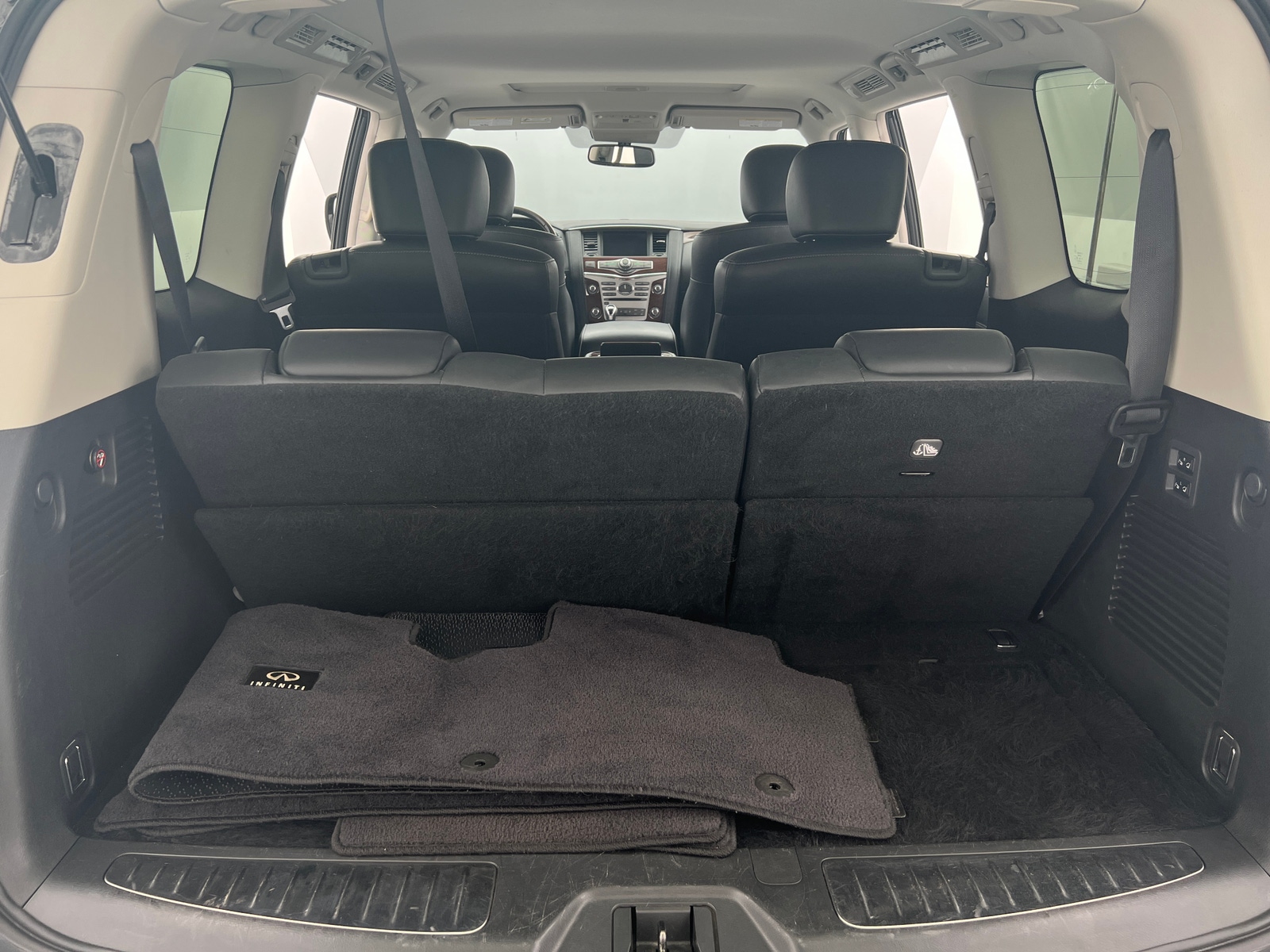 Thumbnail: 2019 INFINITI QX80 - 6