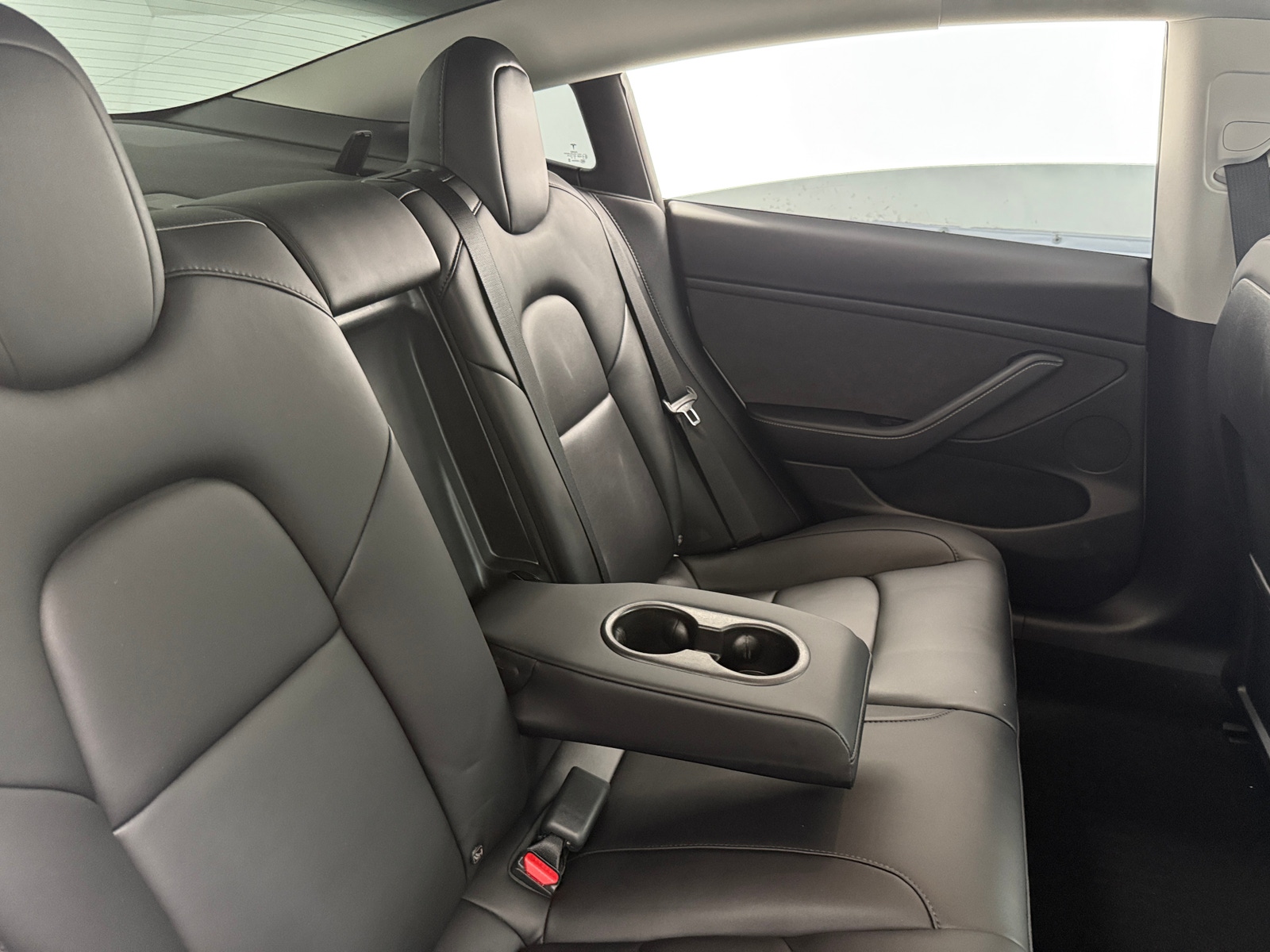 Thumbnail: 2022 Tesla Model 3 - 5
