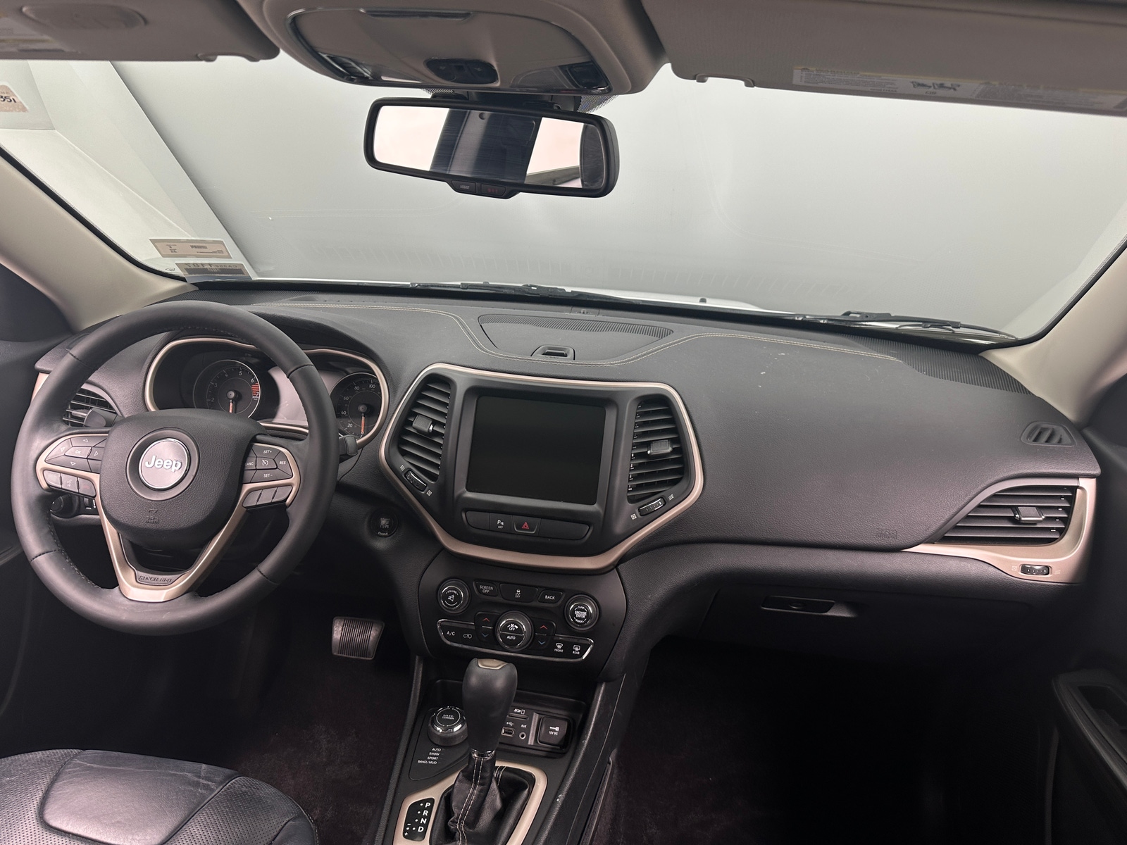 Thumbnail: 2016 Jeep Cherokee - 2