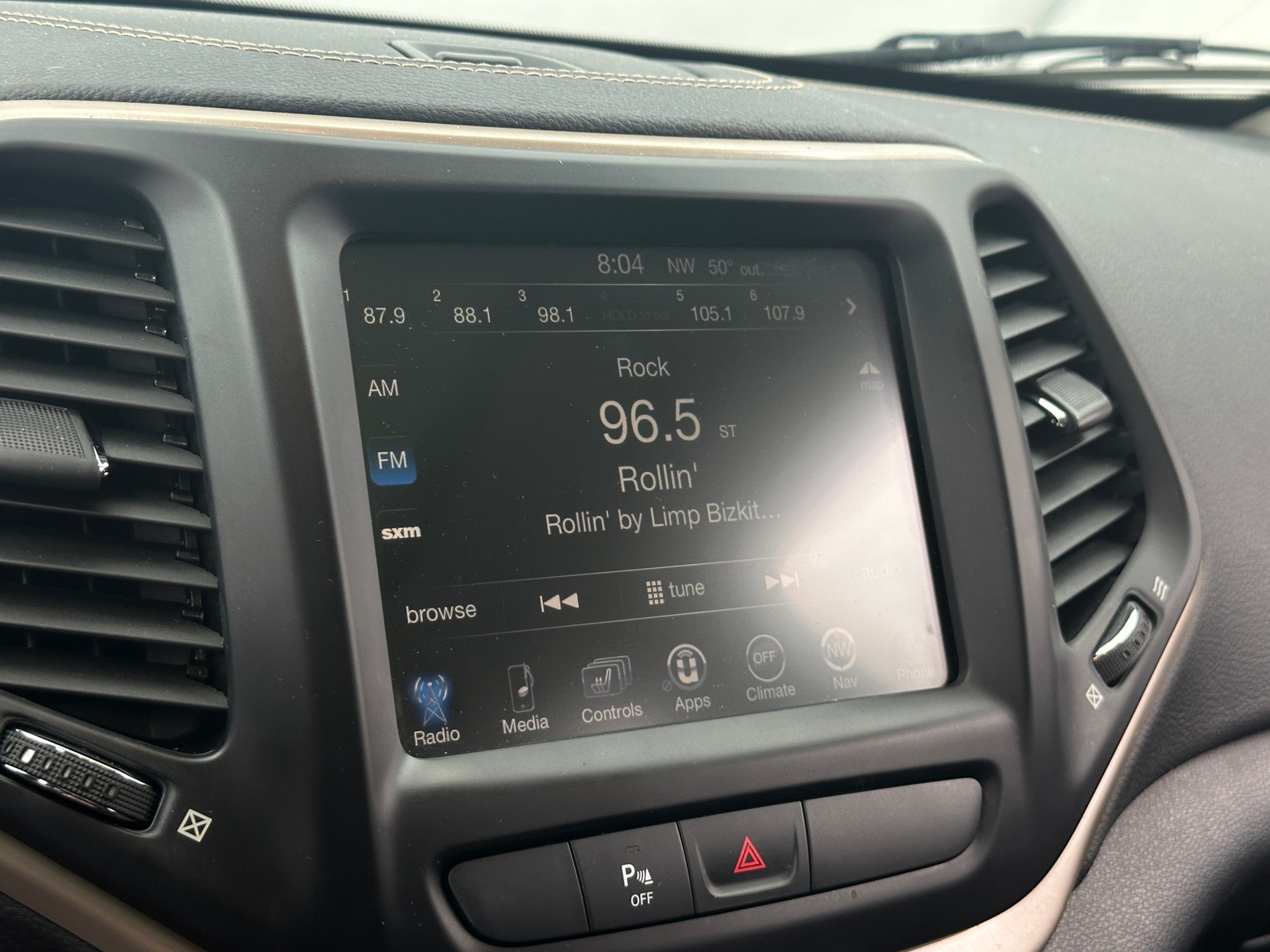 Thumbnail: 2016 Jeep Cherokee - 3