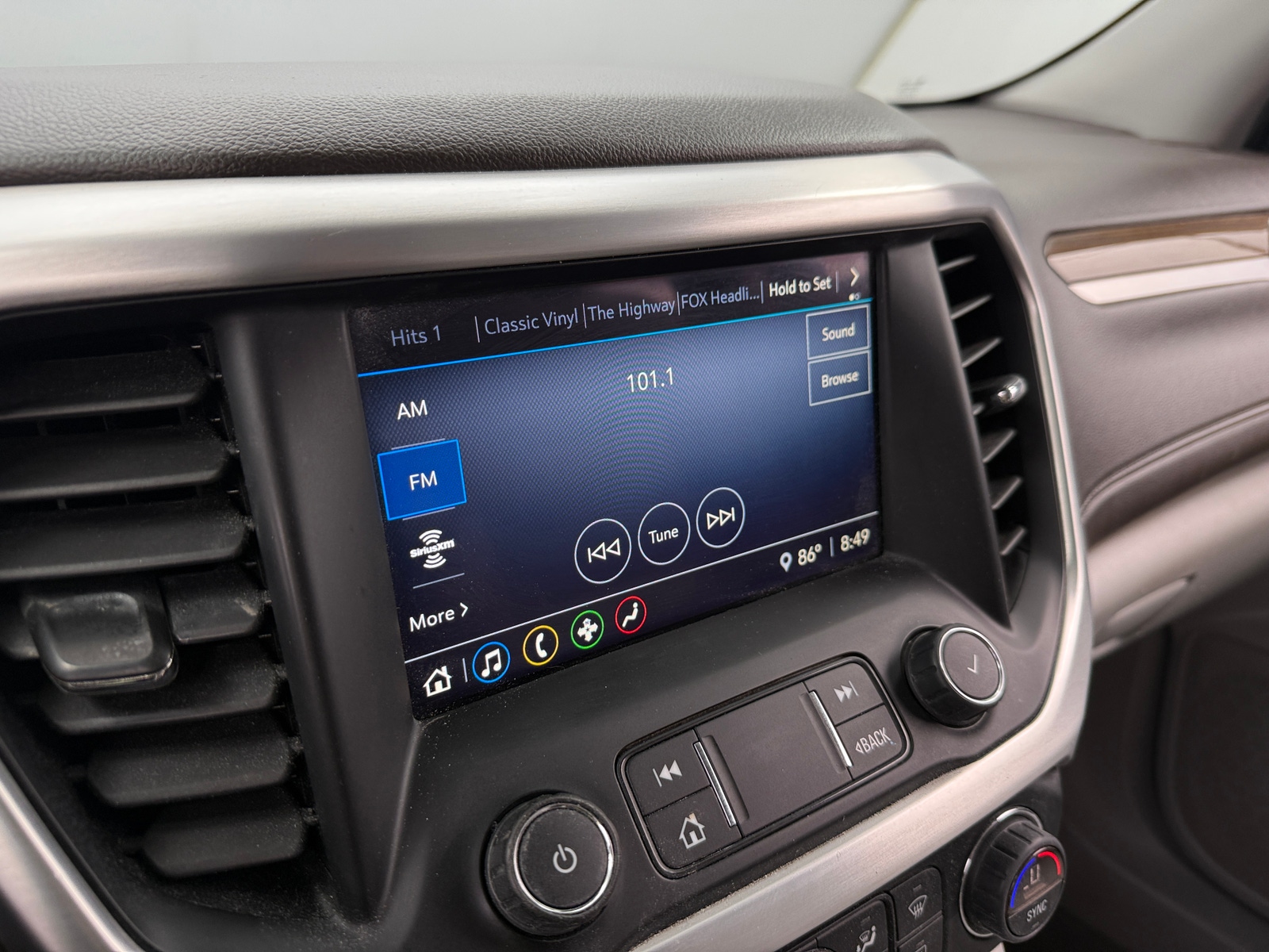 Thumbnail: 2020 GMC Acadia - 4