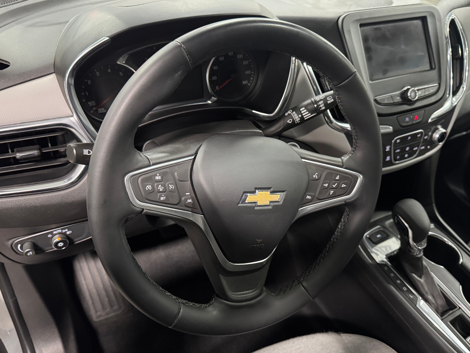 Thumbnail: 2023 Chevrolet Equinox - 5