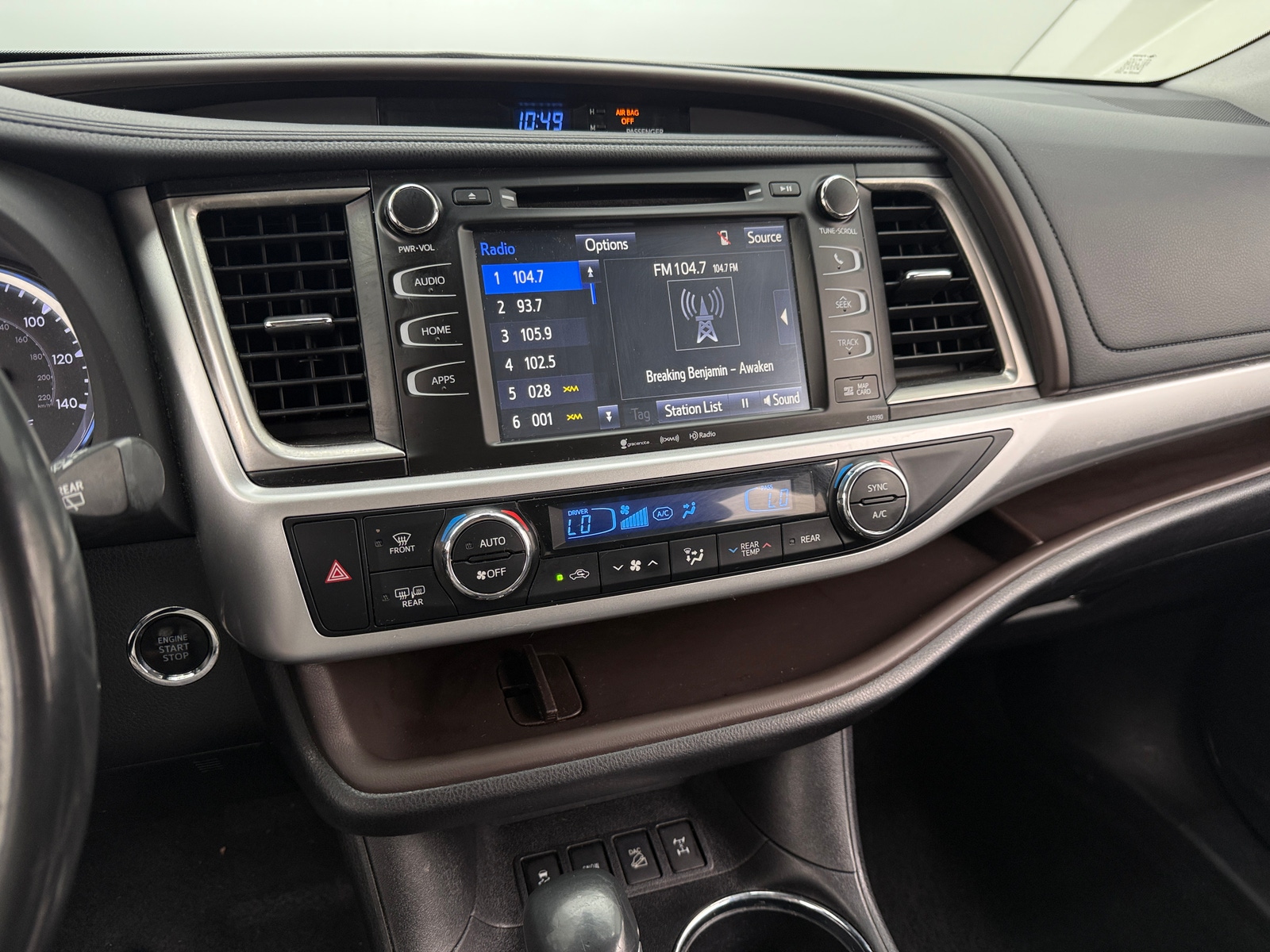 Thumbnail: 2019 Toyota Highlander - 3