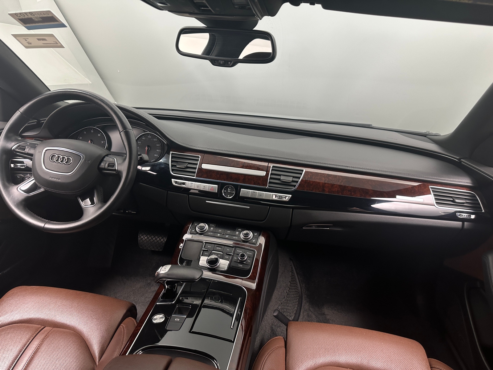 Thumbnail: 2013 Audi A8 - 2
