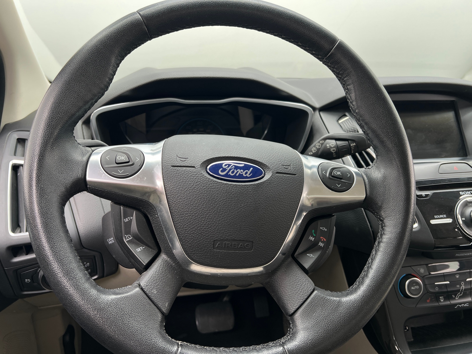 Thumbnail: 2017 Ford Focus - 4
