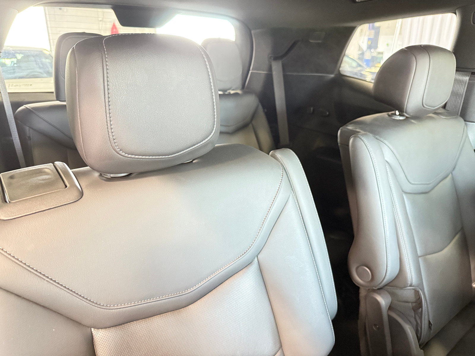 Thumbnail: 2023 Cadillac XT6 - 5