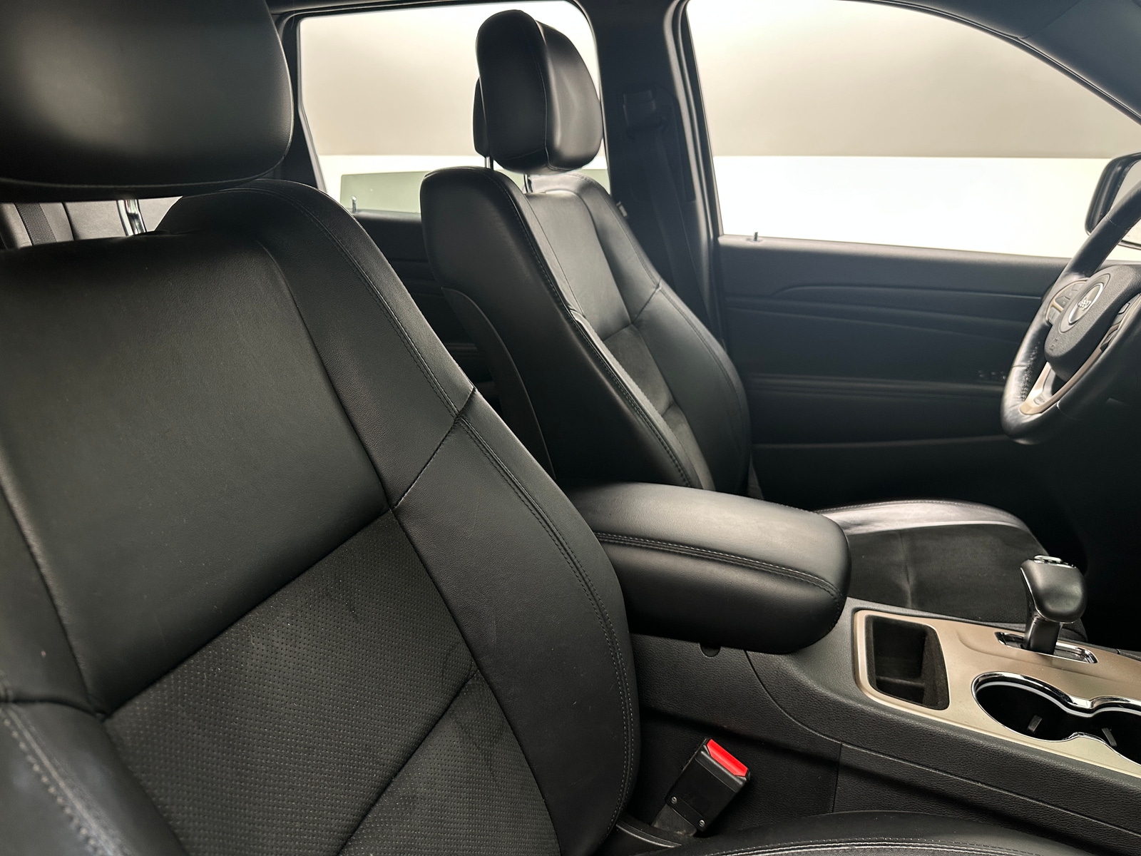 Thumbnail: 2014 Jeep Grand Cherokee - 2